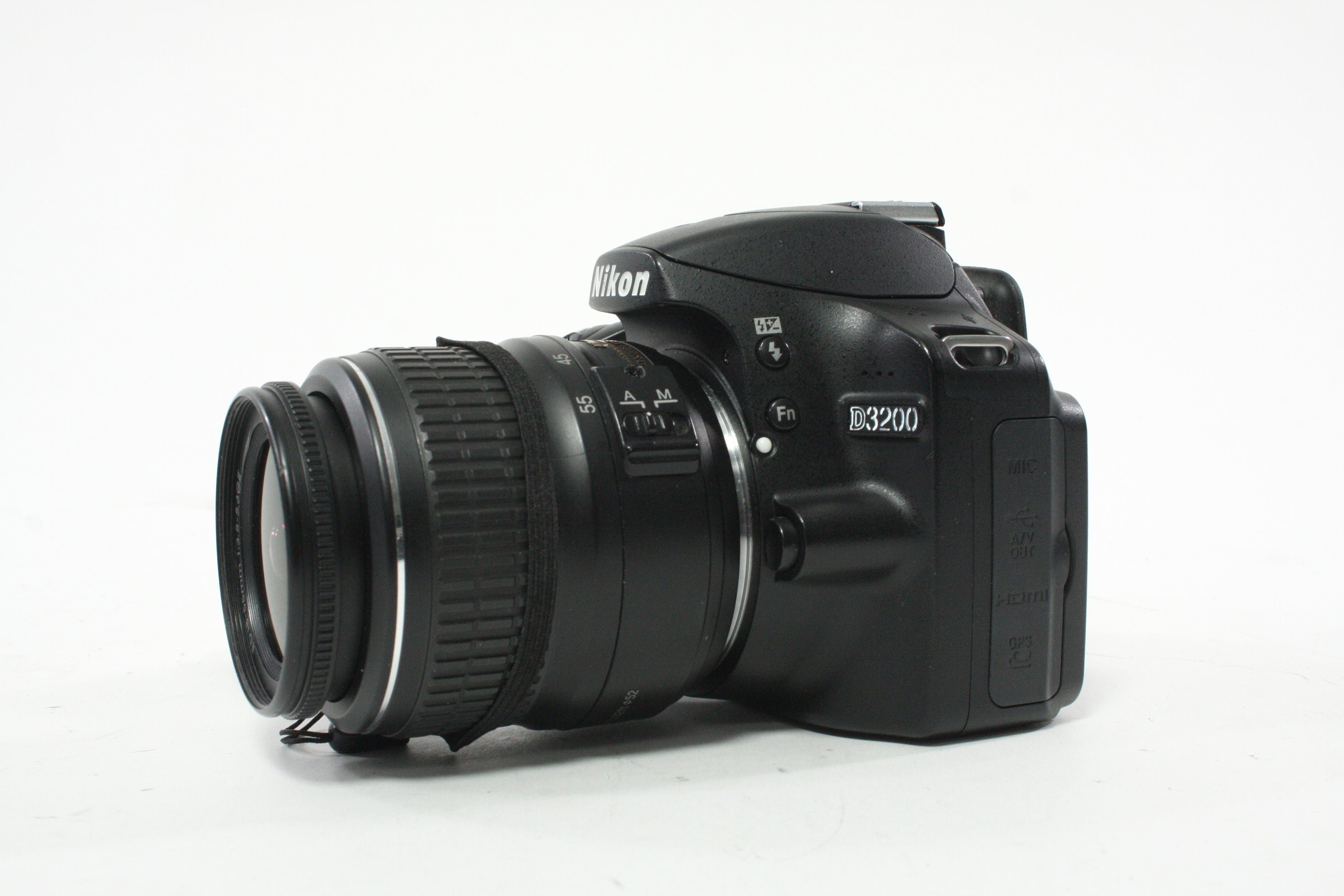 Nikon D3200 DSLR Camera With 18-55mm f/3.5-5.6 Lens Shutter Count 6,702