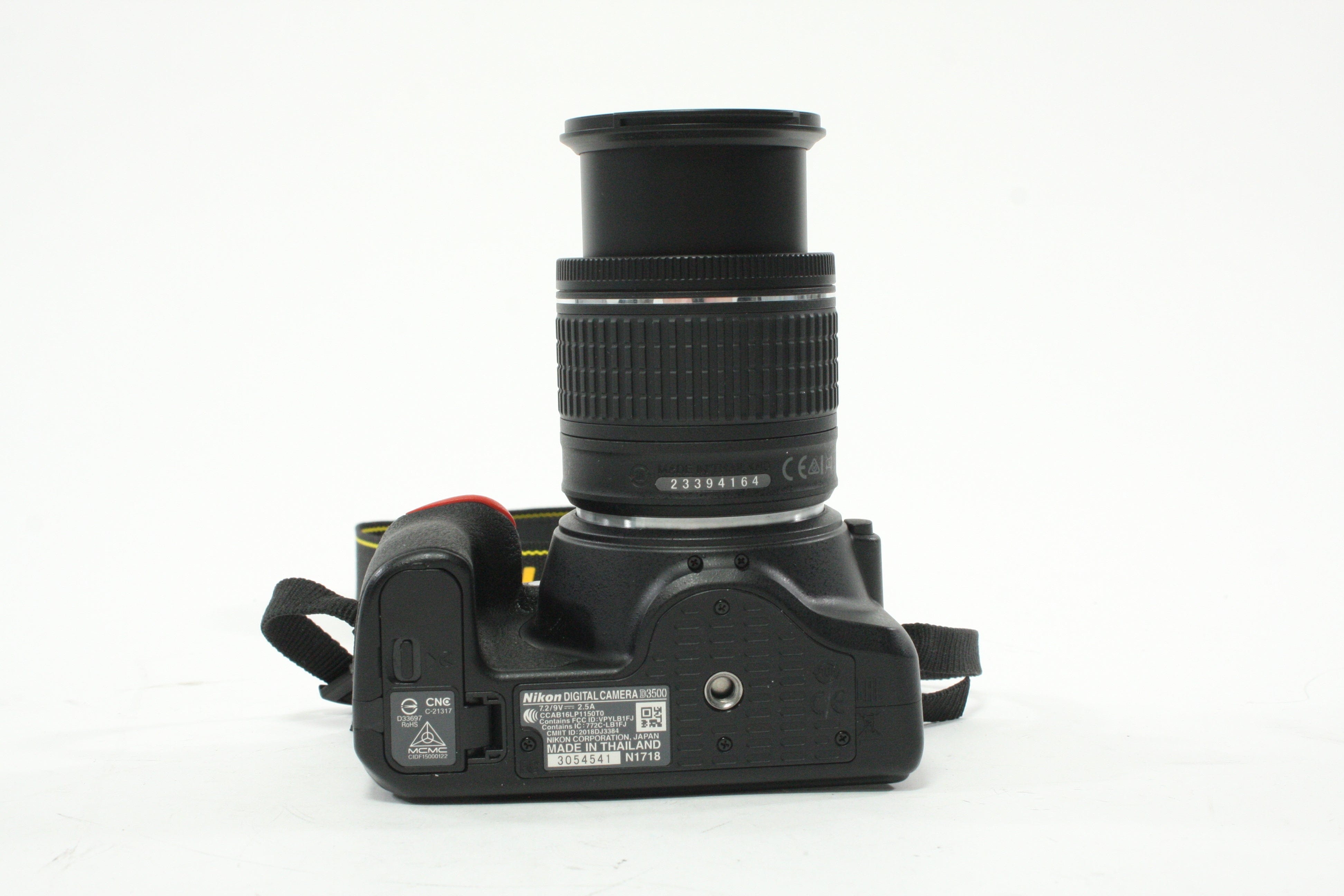 Nikon D3500 DSLR with 18-55mm f/3.5-5.6 G AF-P Lens with Shutter Count 415