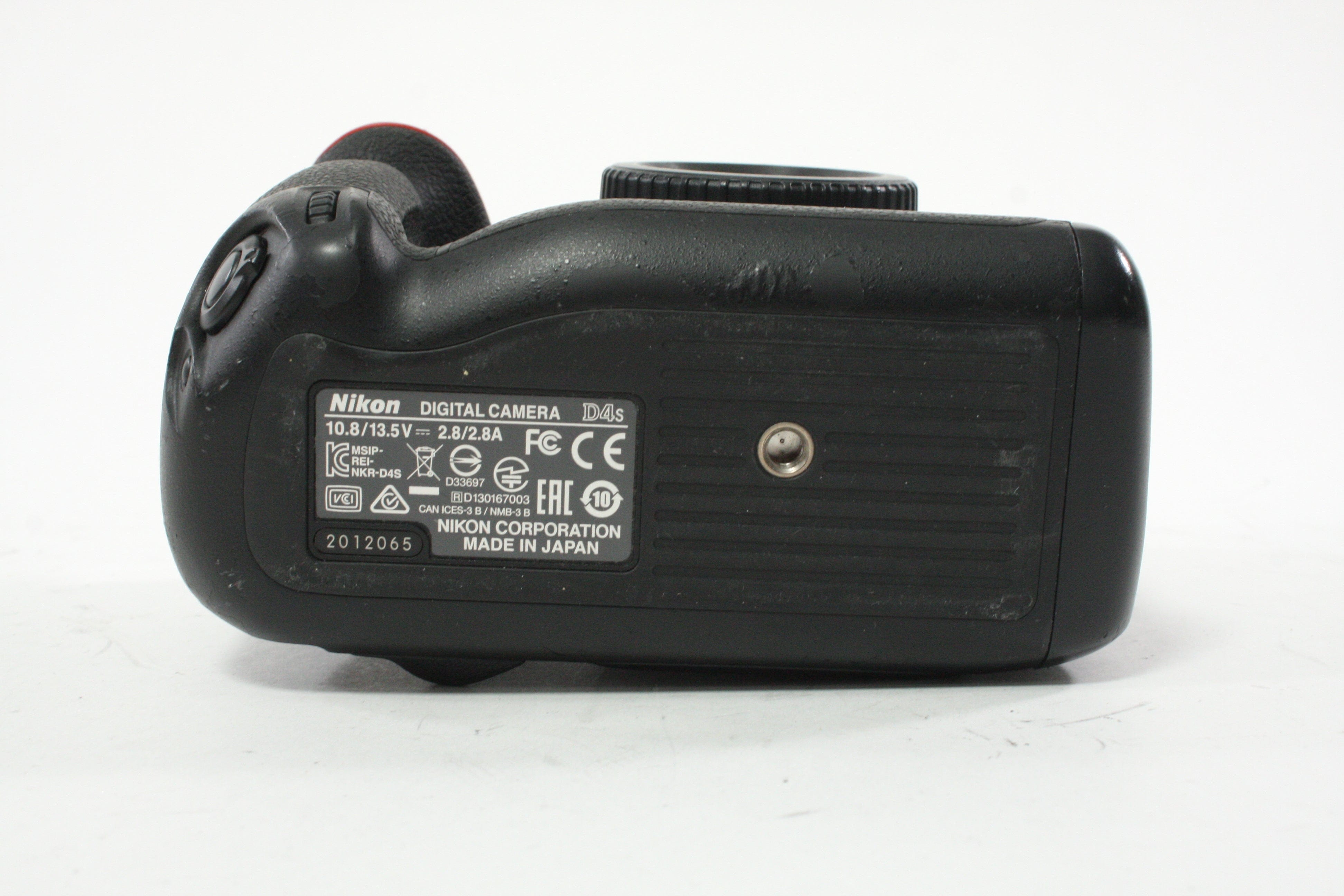 Nikon D4S DSLR Camera Body with a Shutter Count of 45,606