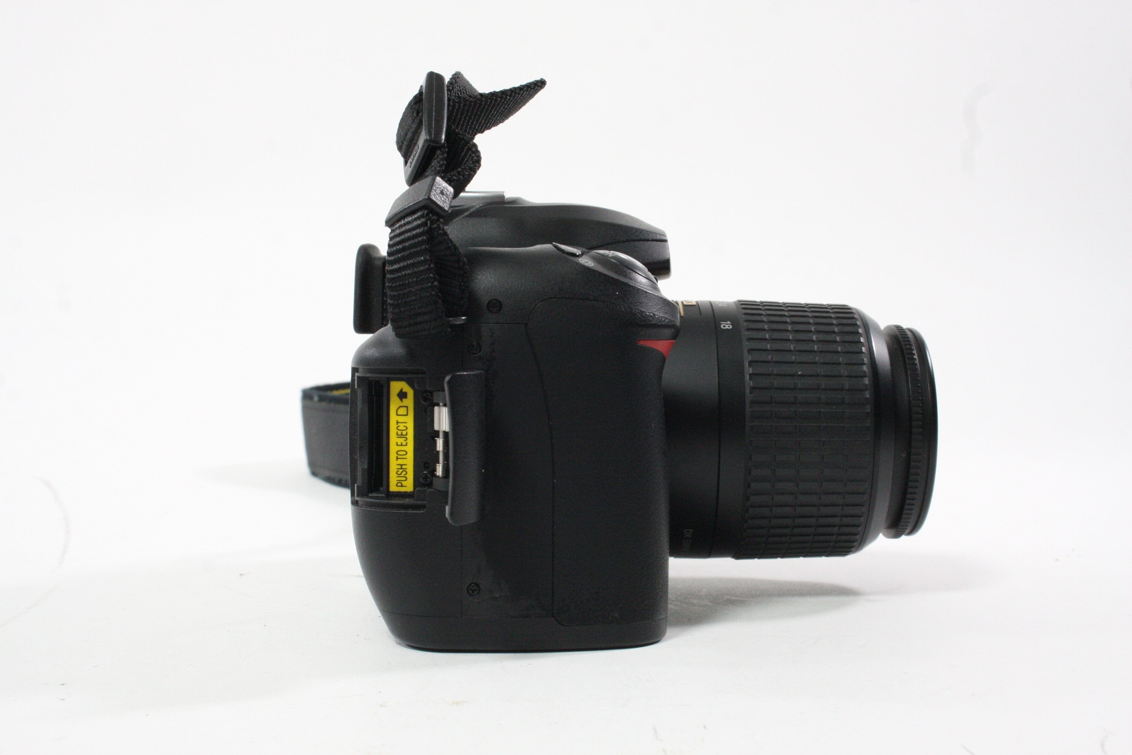 Nikon D50 DSLR Camera with 18-55mm f/3.5-5.6 G Lens