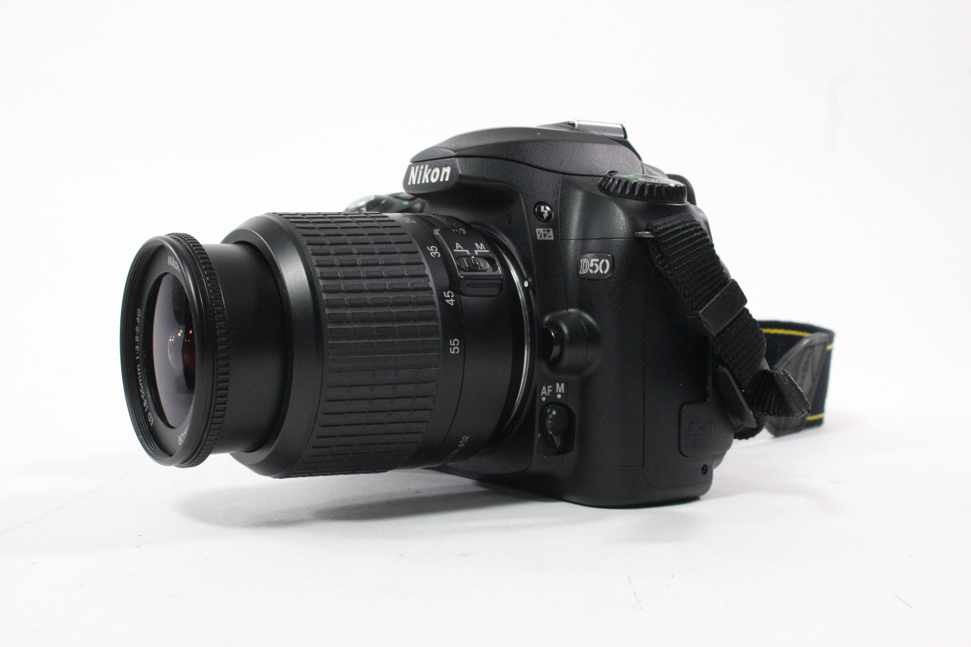 Nikon D50 DSLR Camera with 18-55mm f/3.5-5.6 G Lens