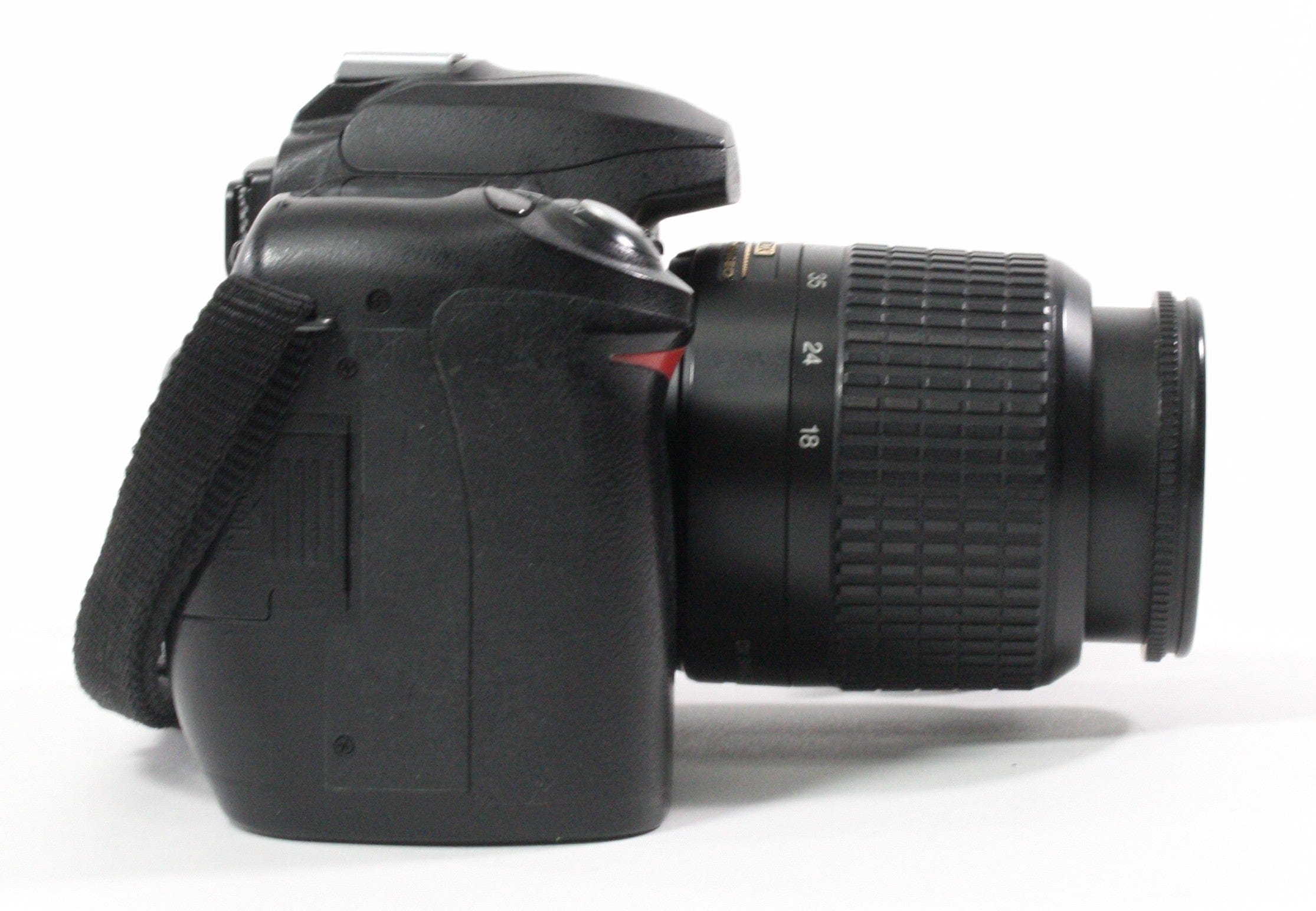 Nikon D50 with Nikon 18-55mm f/3.5-5.6 G ED DX SUM-ED Lens