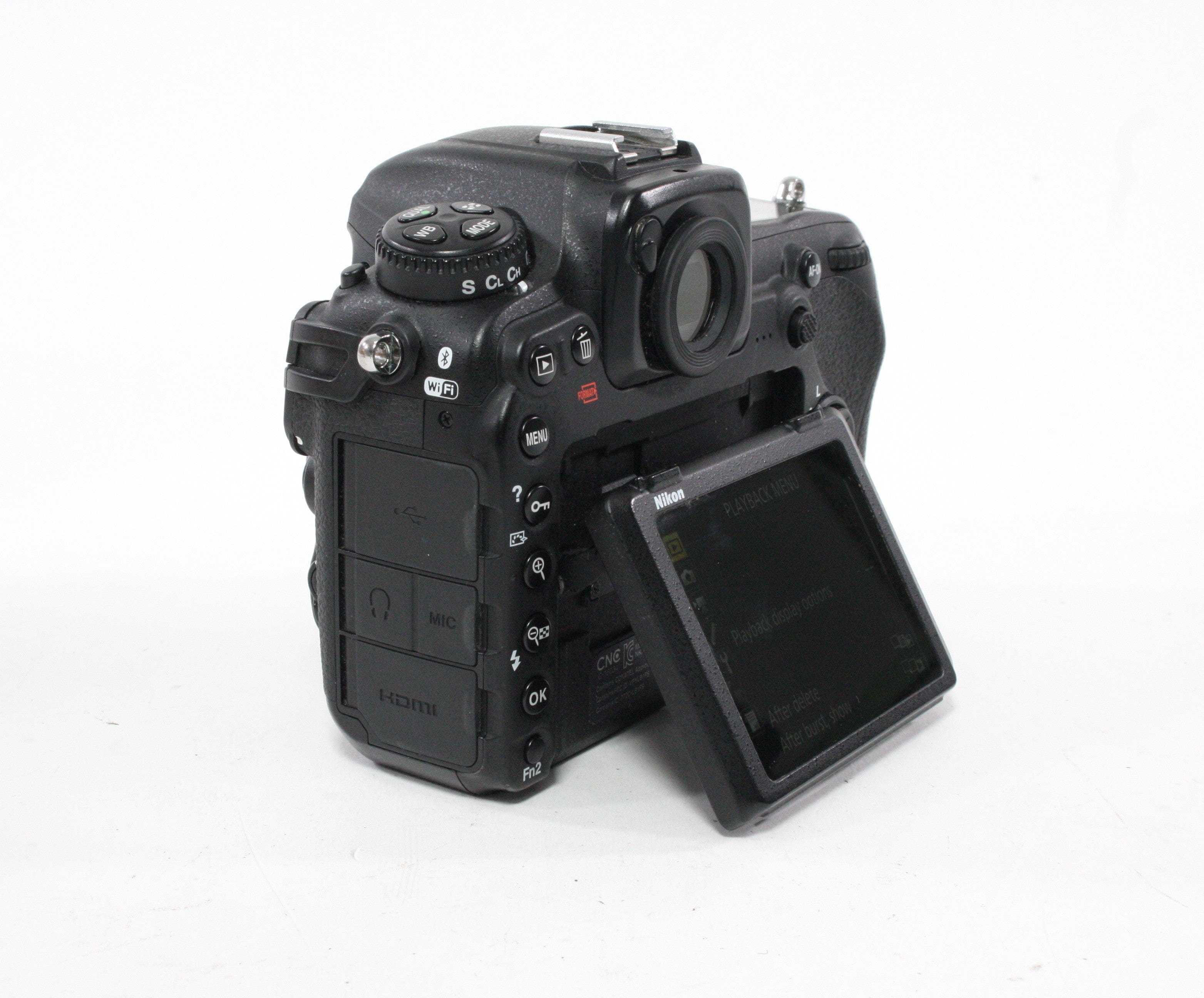 Nikon D5000 DSLR Camera with 18-55mm f/3.5-5.6 G VR Kit Lens Shutter Count 5,529
