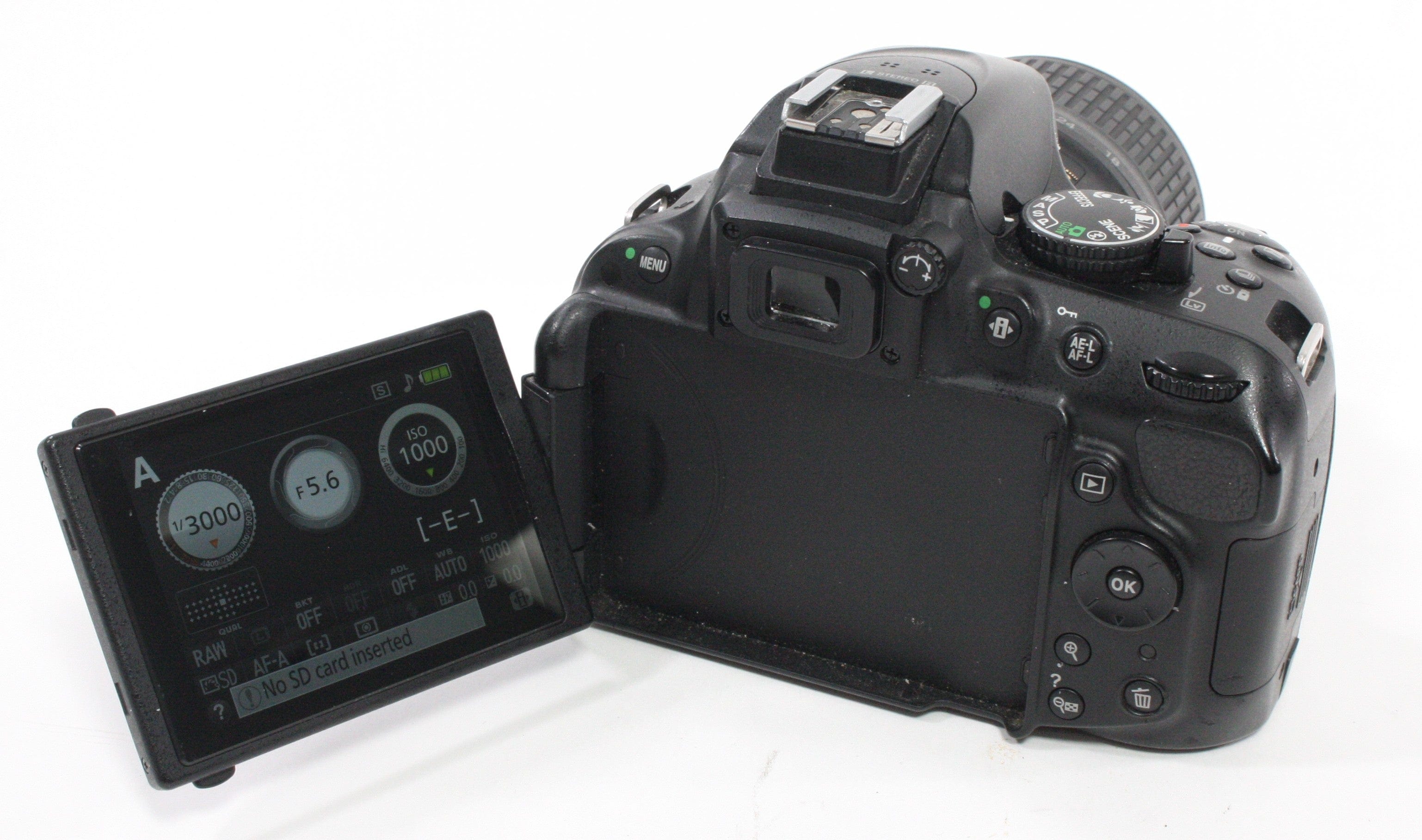 Nikon D5200 Digital Camera with 18-55mm f/3.5-5.6 VR Lens SC#10,887