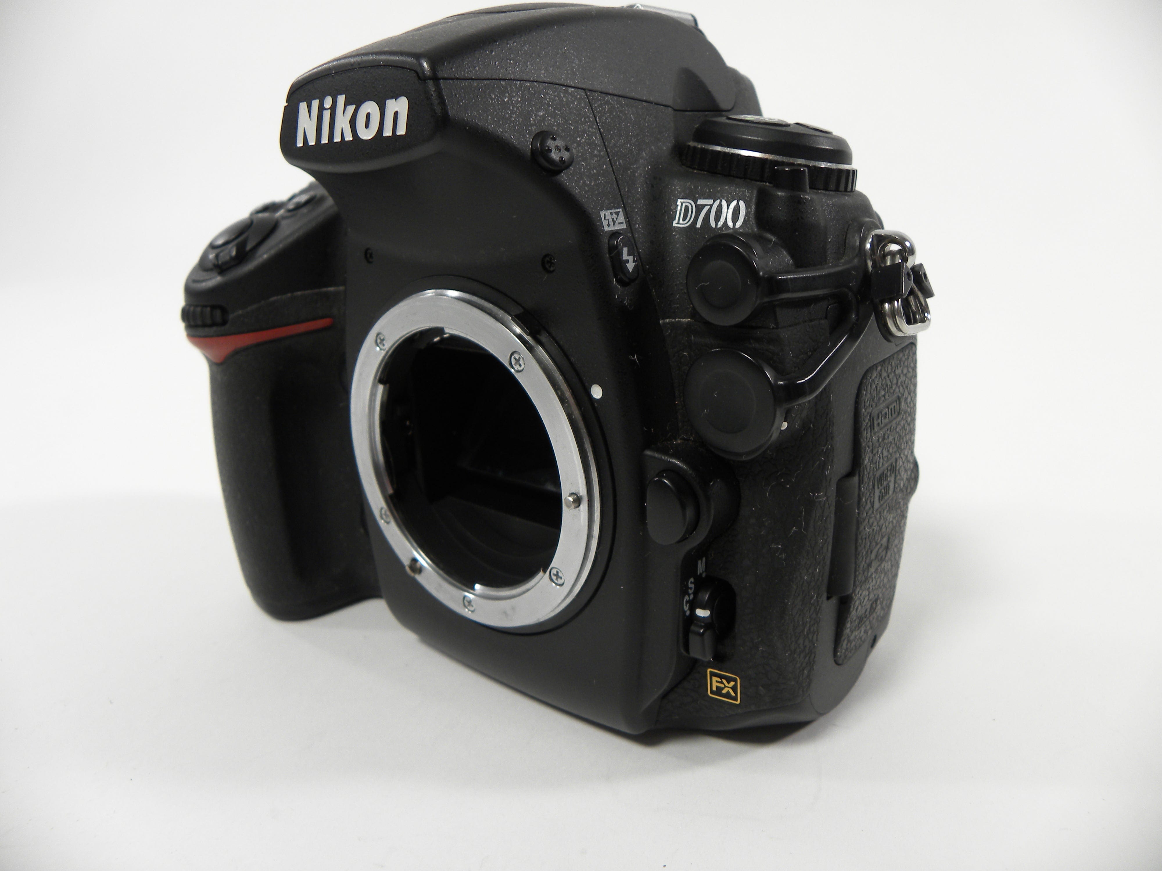 Nikon D700 12.1mp Digital SLR Body Only Shutter Ct. 5,354