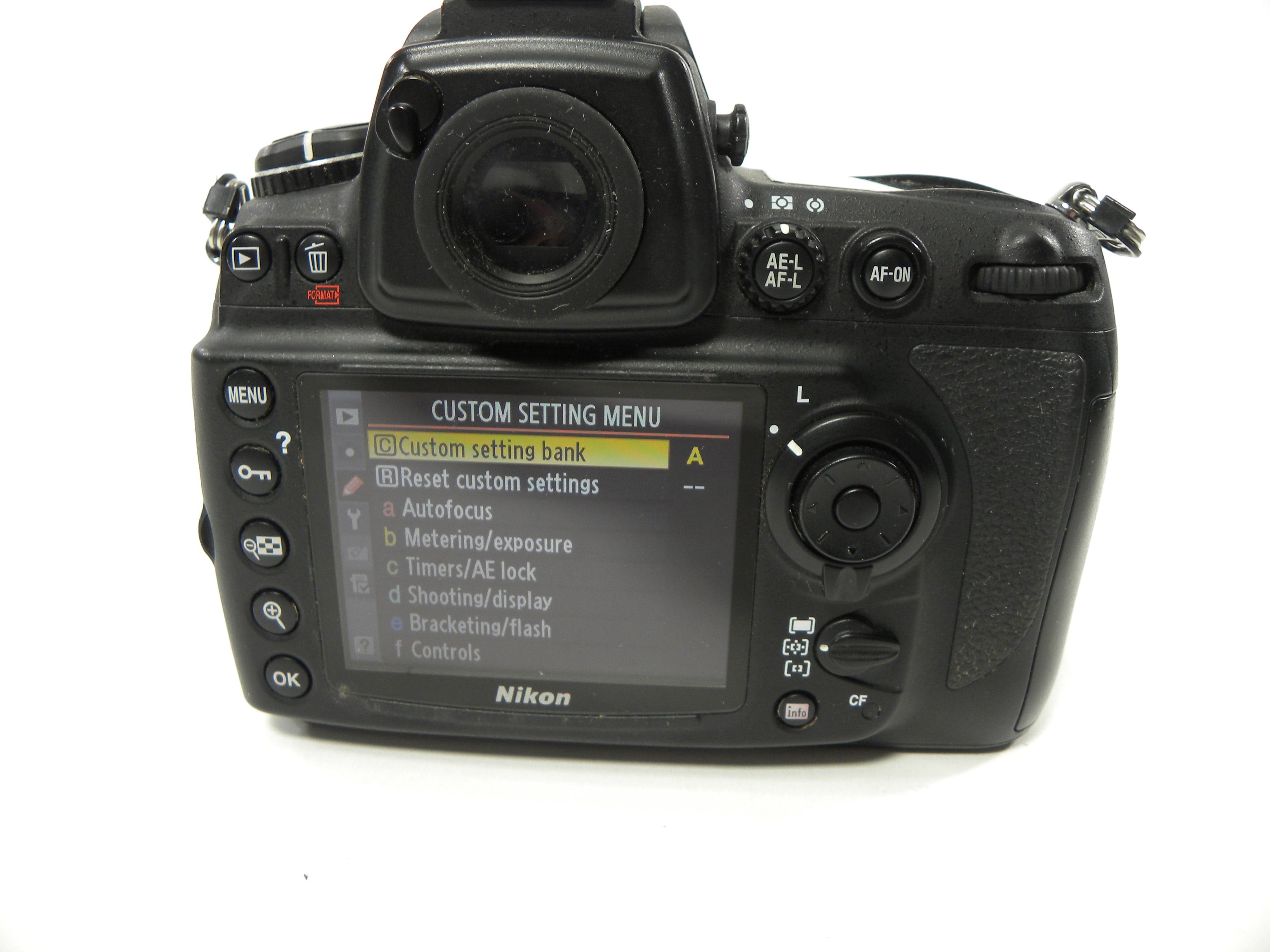 Nikon D700 12.1mp Digital SLR Body Only Shutter Ct. 5,354