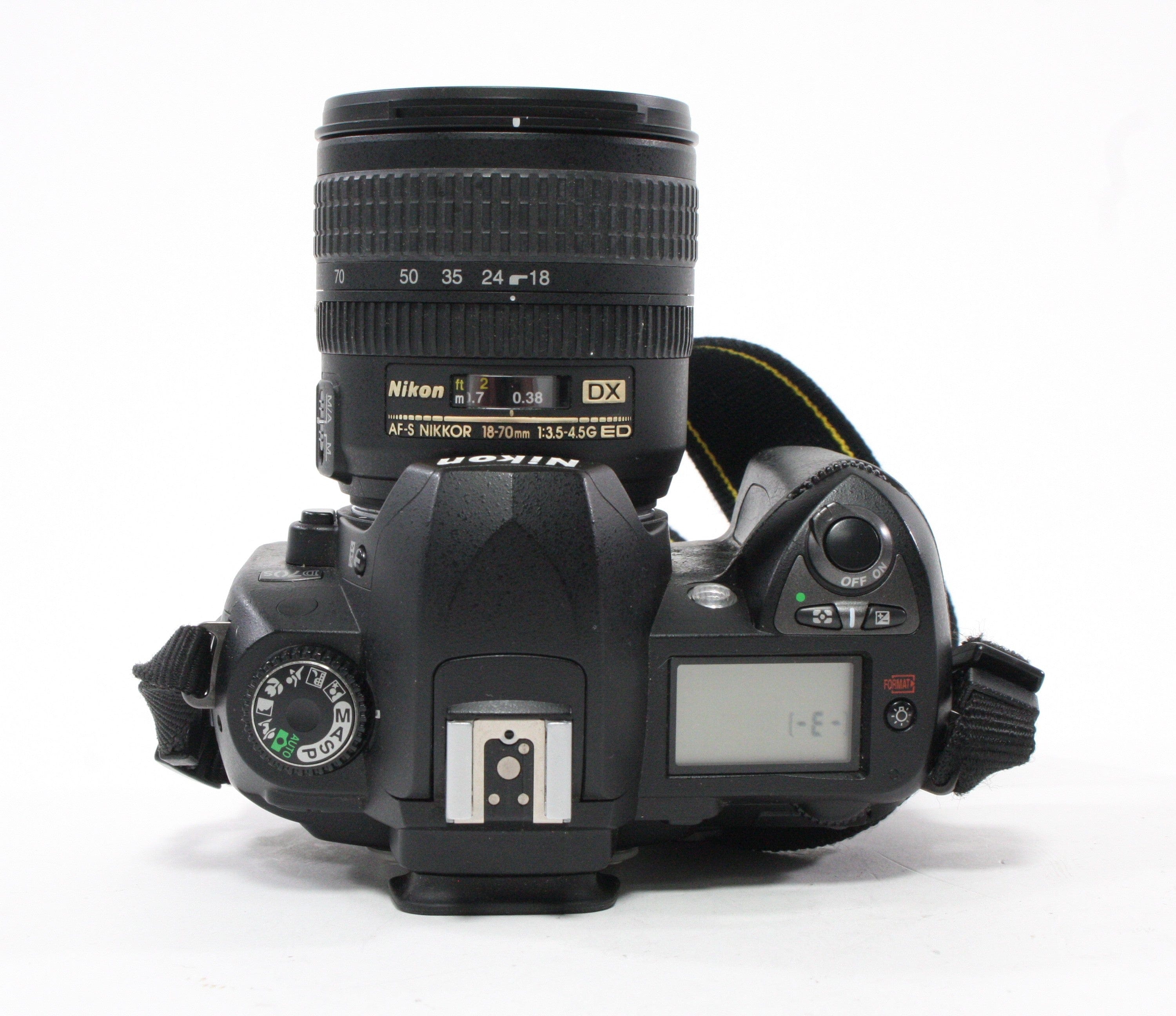 Nikon D70s DSLR with Nikon 18-70mm /3.5-4.6 OED Lens with Shutter Count 2,020