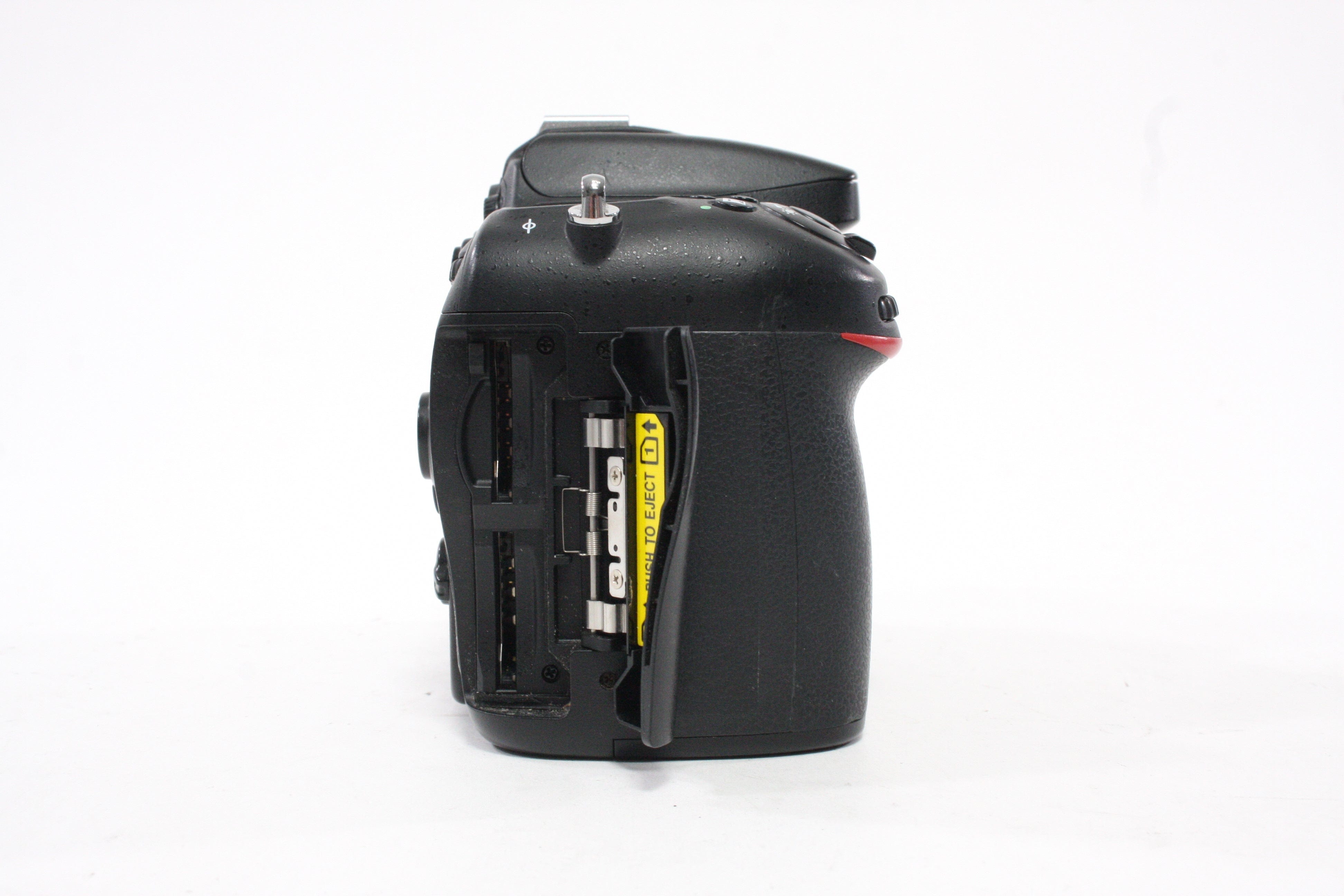 Nikon D7100 DSLR Camera Body with Shutter Count 21,691