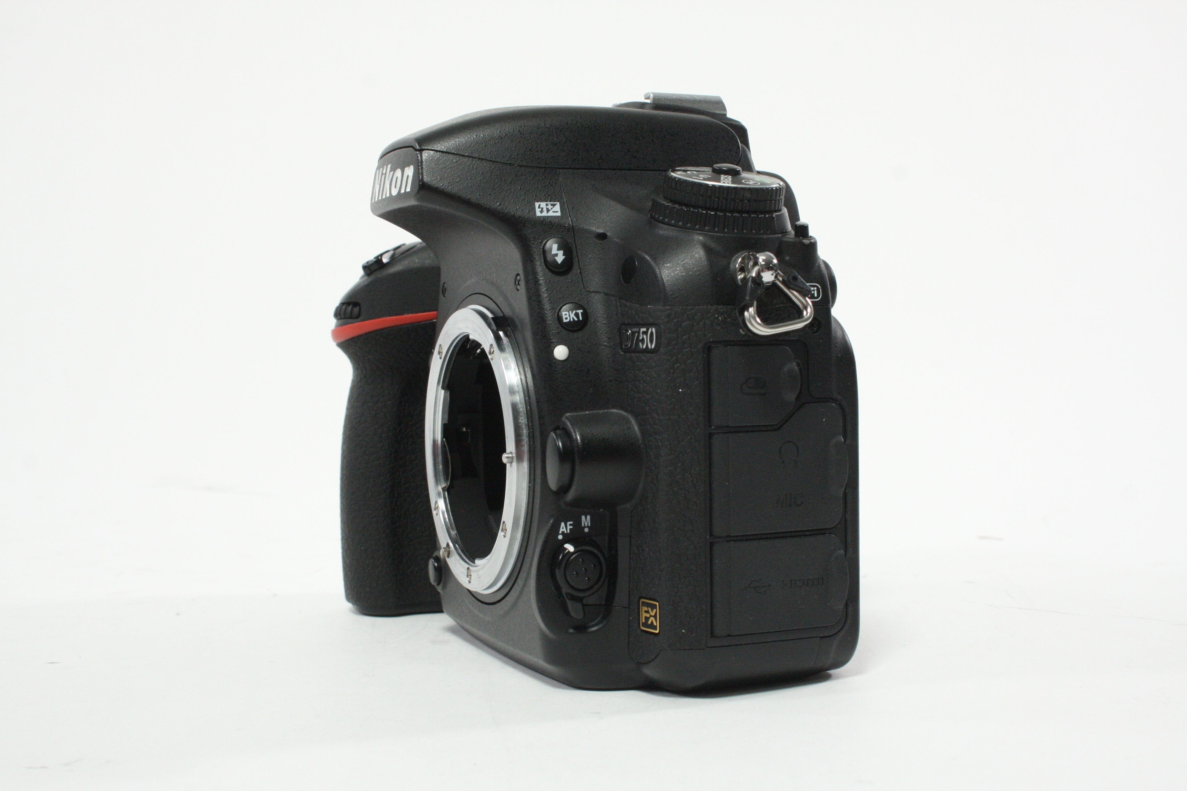 Nikon D750 DSLR Camera Body with Shutter Count 13,279 Inc. Sunwayfoto L-Bracket