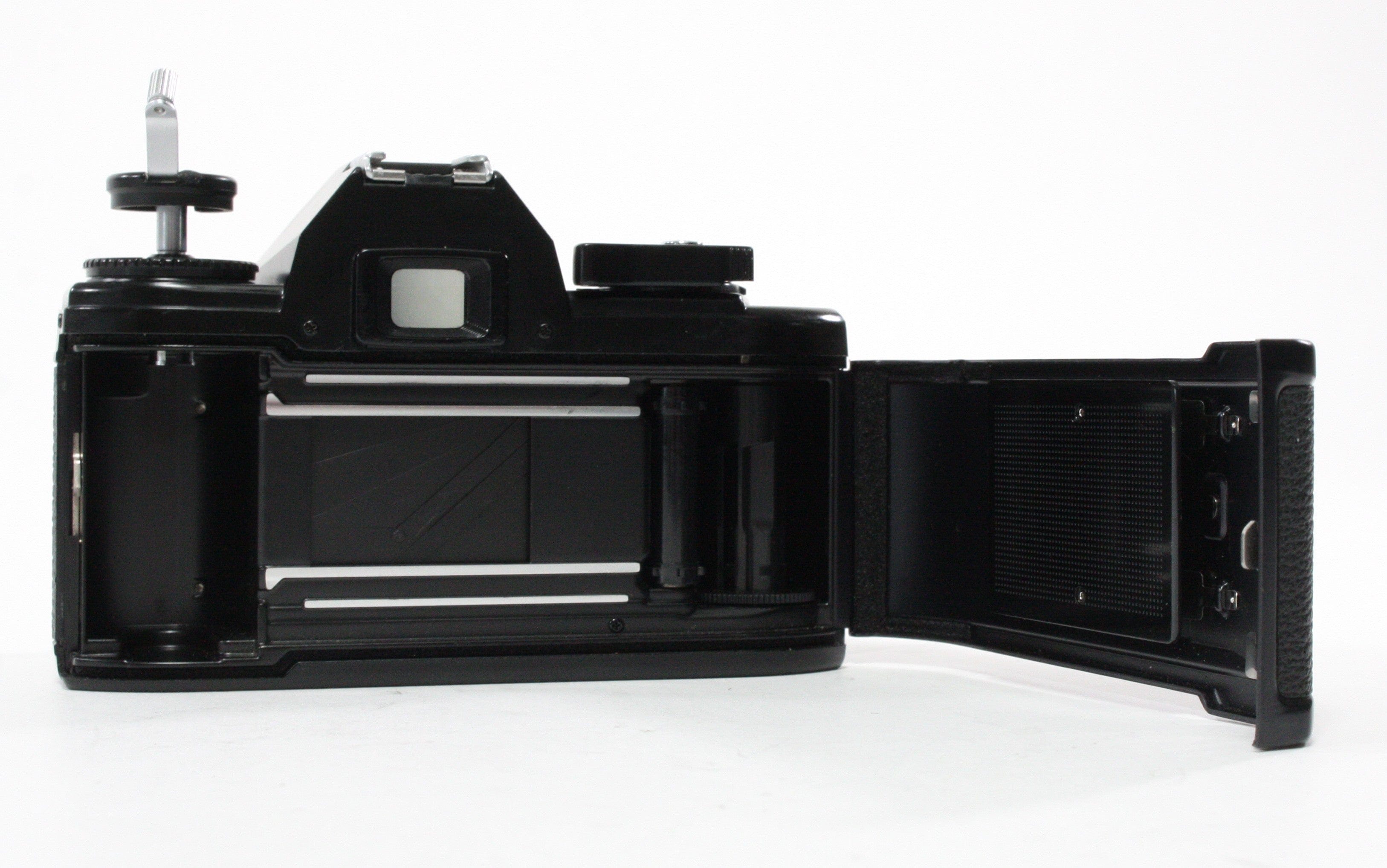 Nikon EM with E-Series 50mm f/1.8 Lens