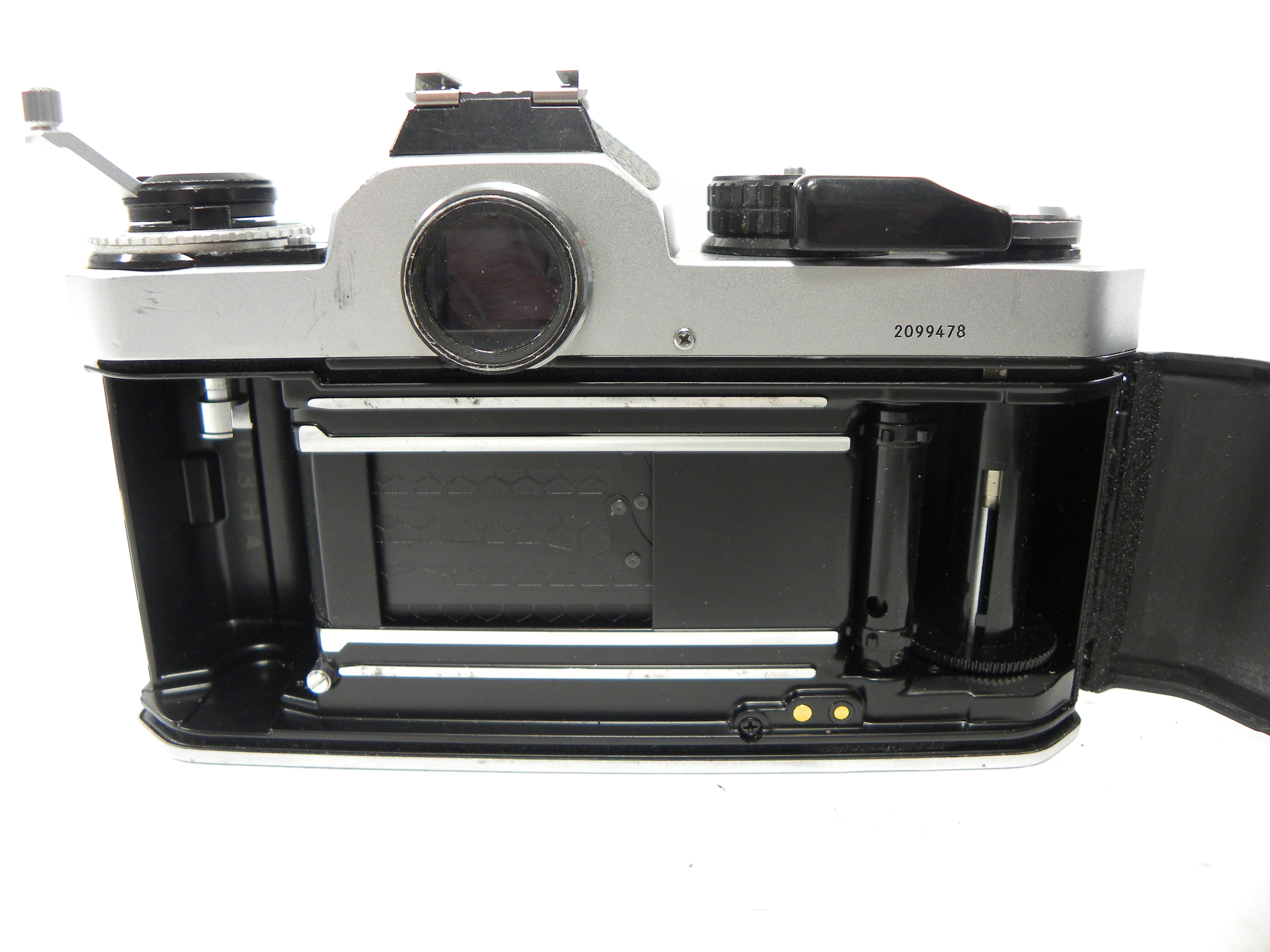 Nikon FE2 35mm SLR Body only (Chrome)