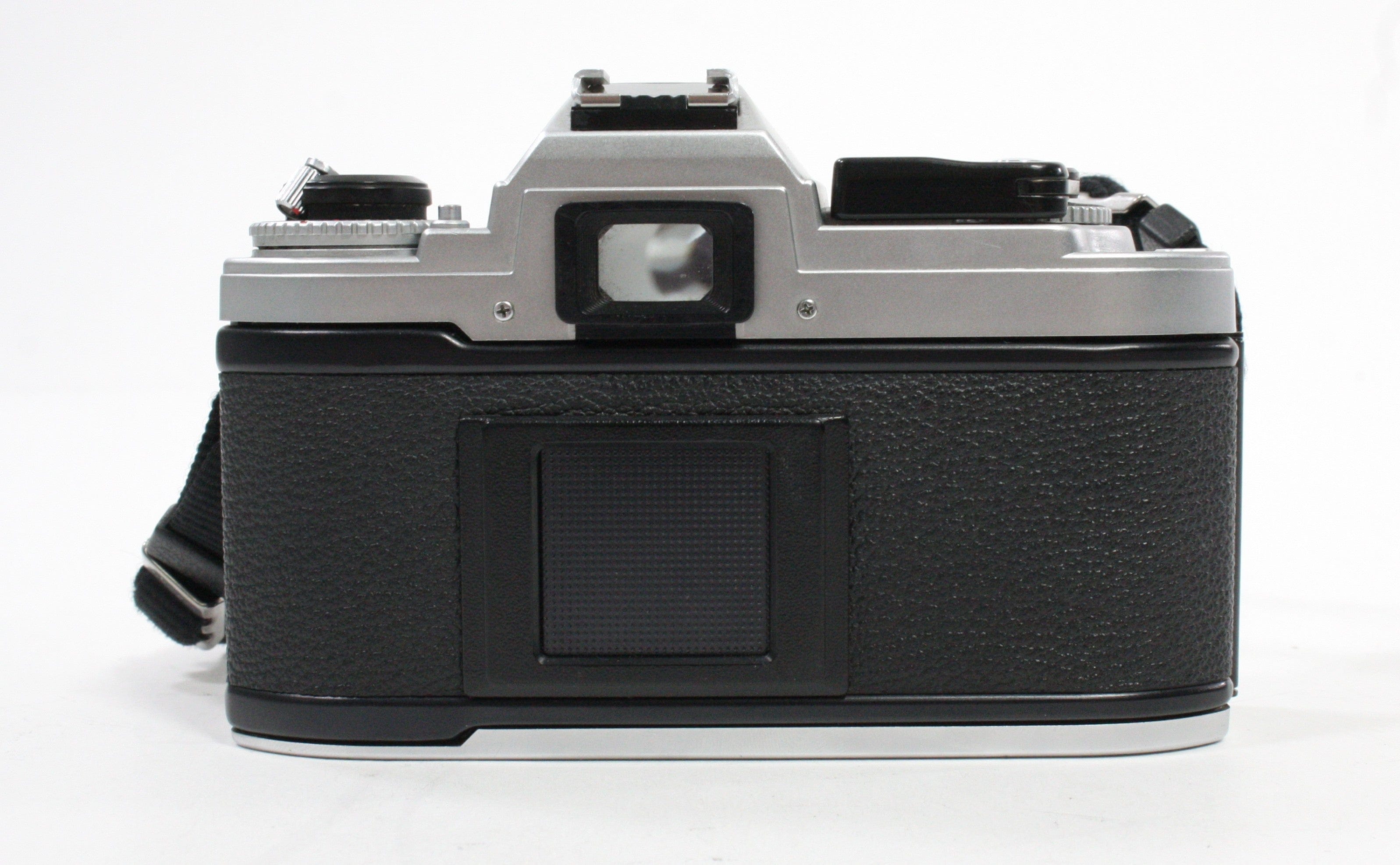 Nikon FG 35mm SLR Camera