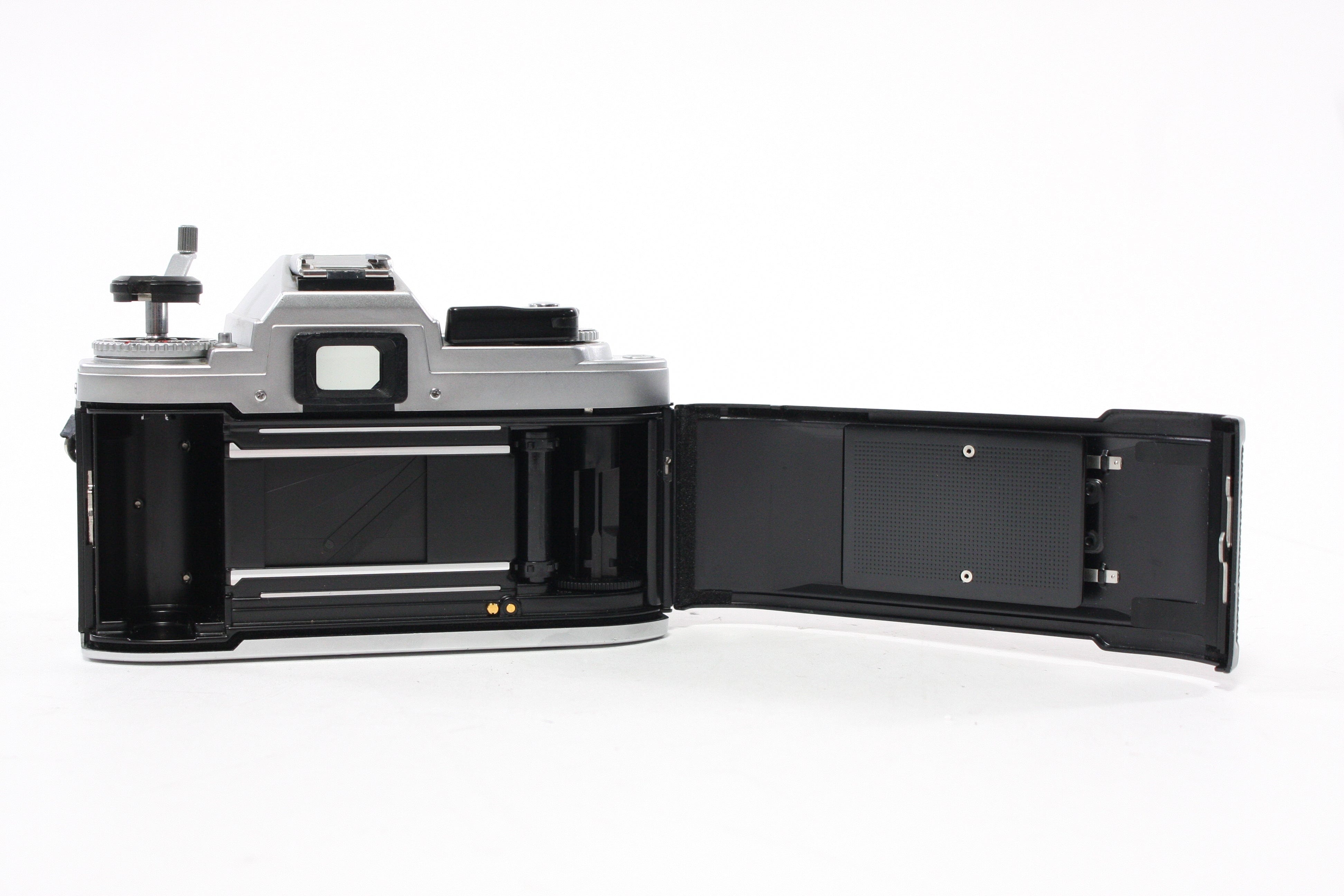 Nikon FG 35mm SLR Camera with 50mm f/1.8 Lens