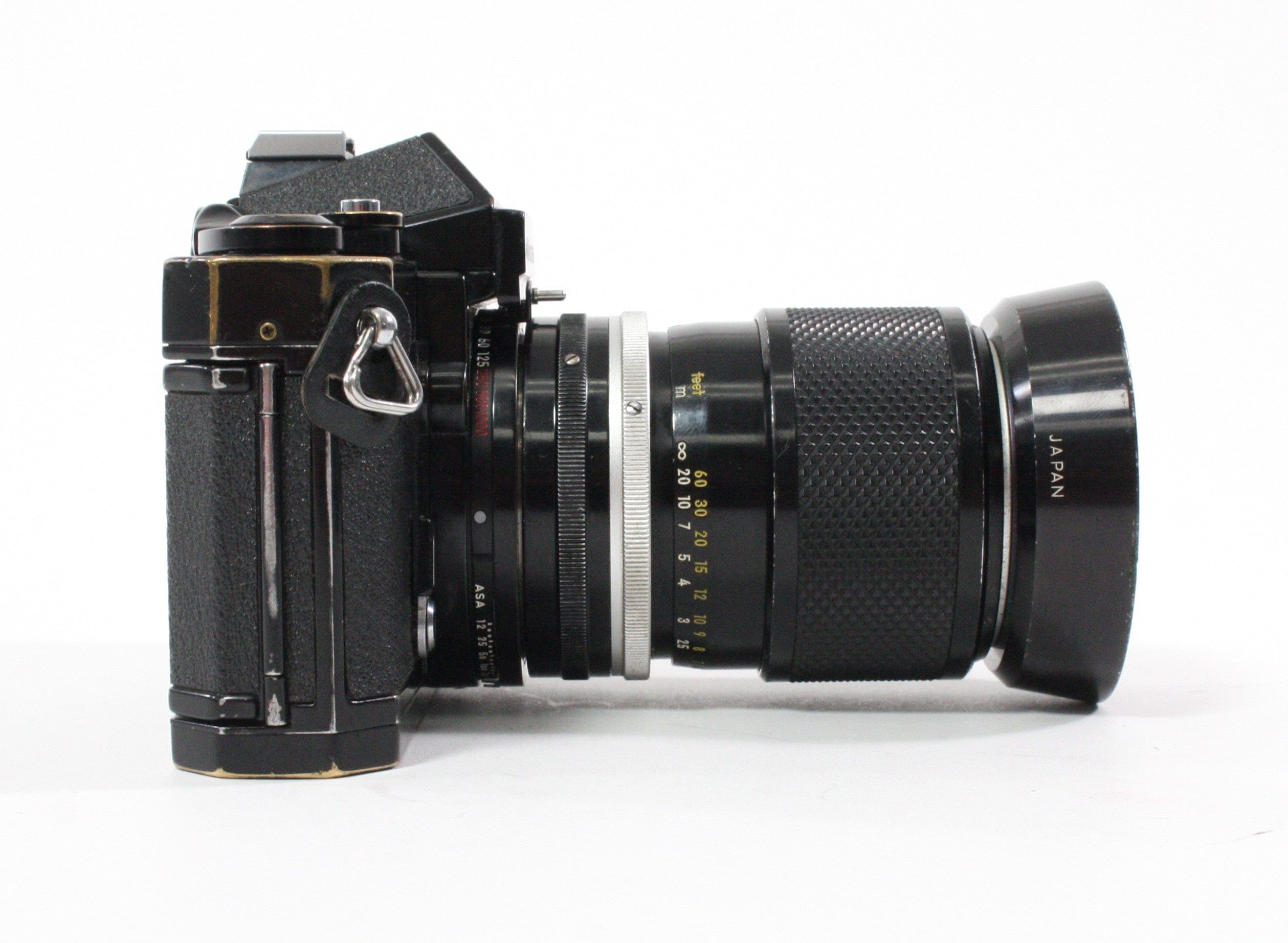 Nikon FT2 35mm SLR Camera with 43-86mm f/3.5 Lens