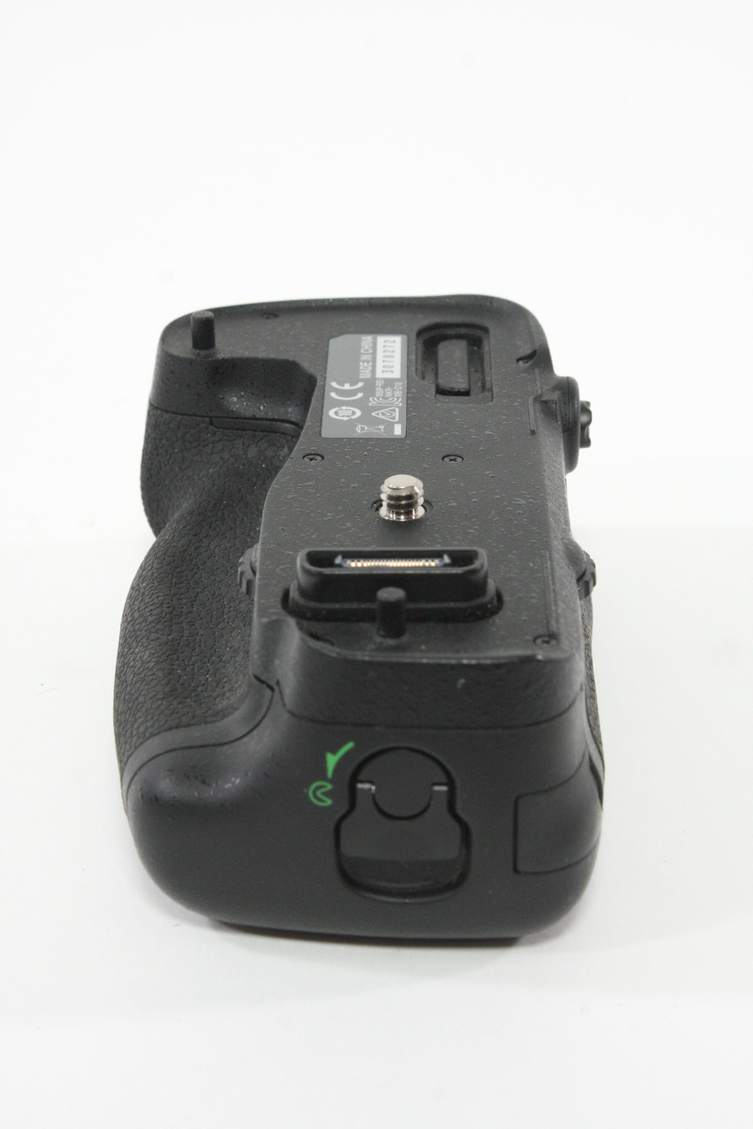 Nikon MB-D16 Multi Power Battery Pack for Nikon D750