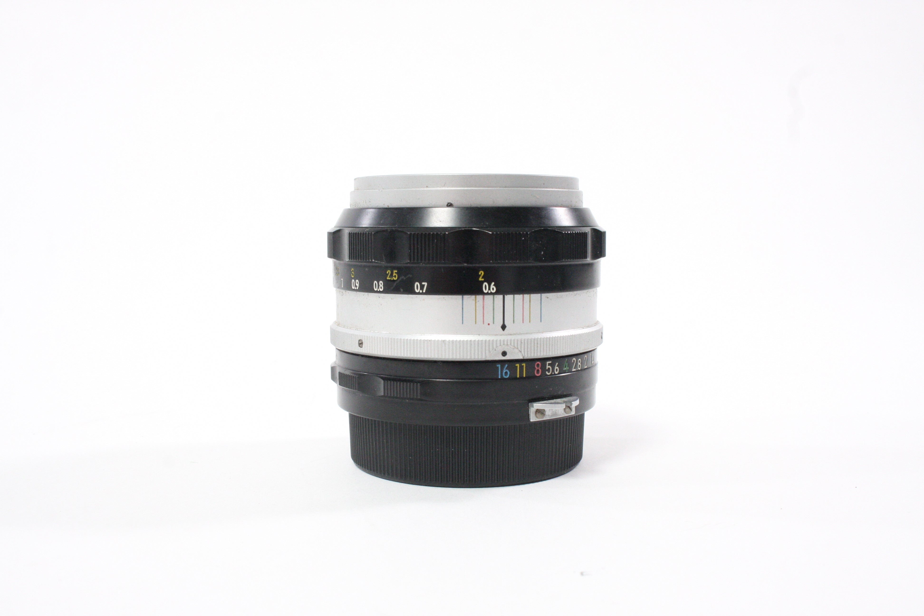 Nikon Nikkor-S 50mm f/1.4 Non-AI Lens for Nikon F Mount