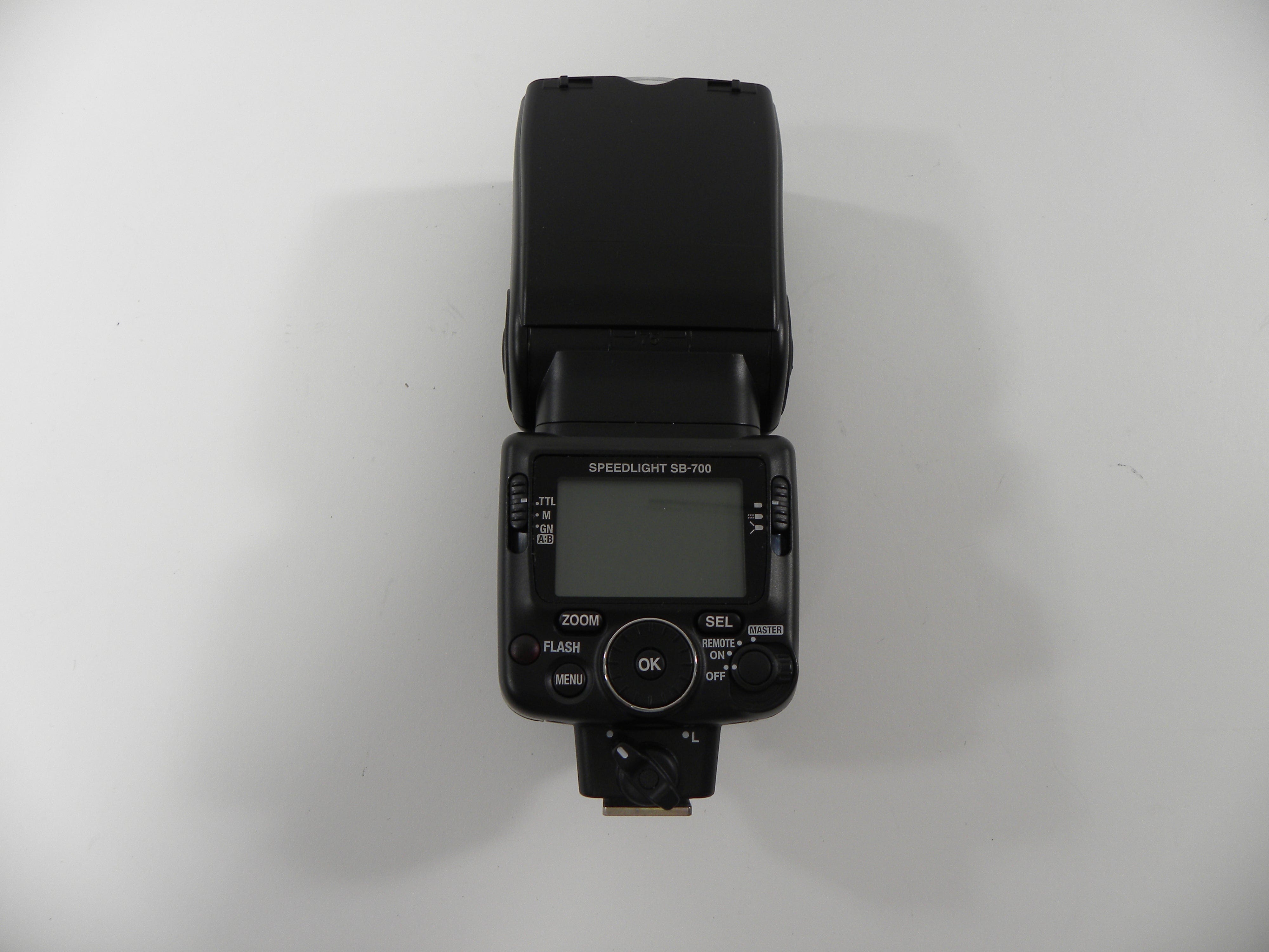 Nikon Speedlight SB-700