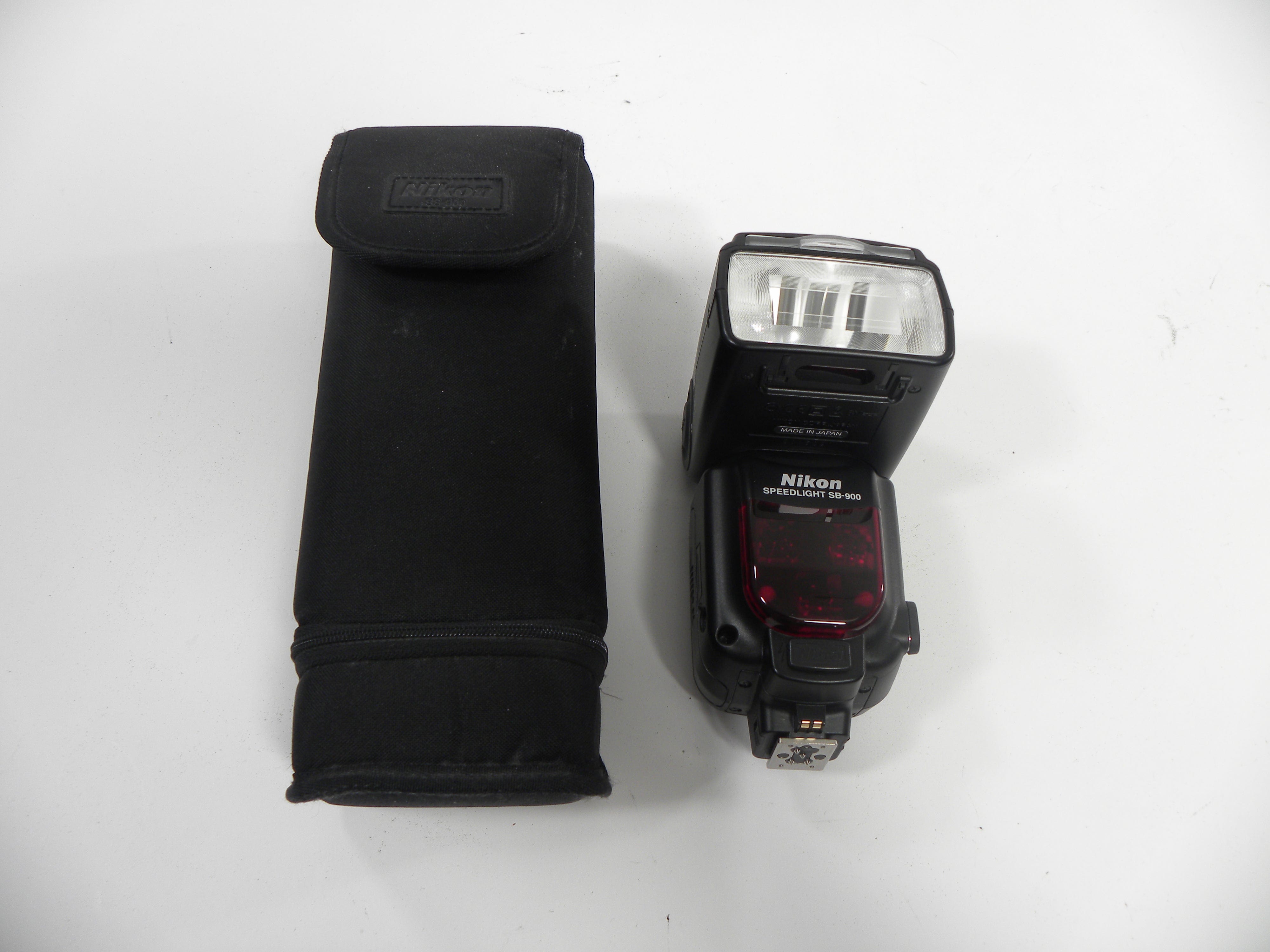 Nikon Speedlight SB-900