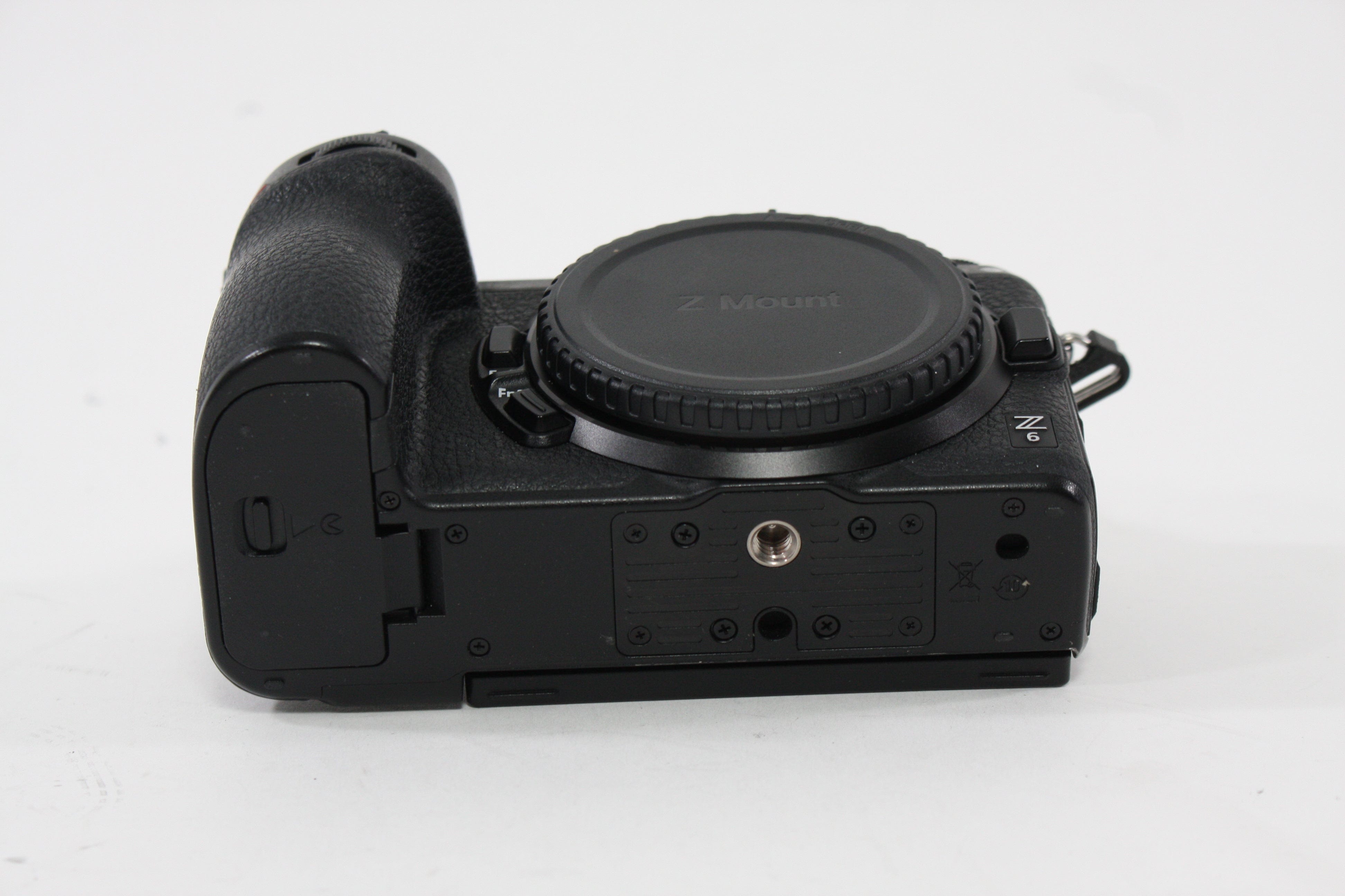 Nikon Z6 - Body Only SC# 11,101