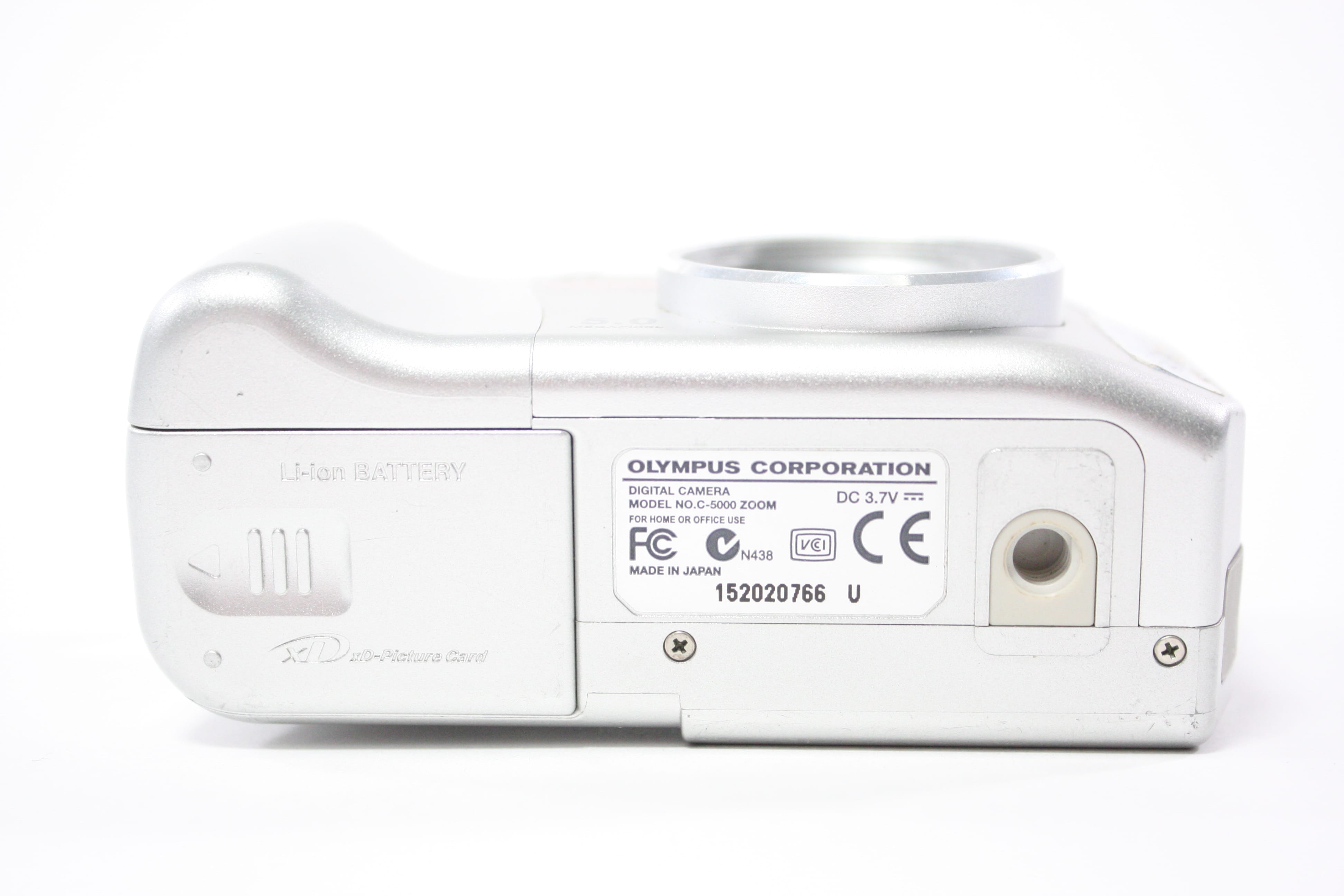 Olympus C-5000 Zoom Digital Point and Shoot Camera 3x Zoom 5mp
