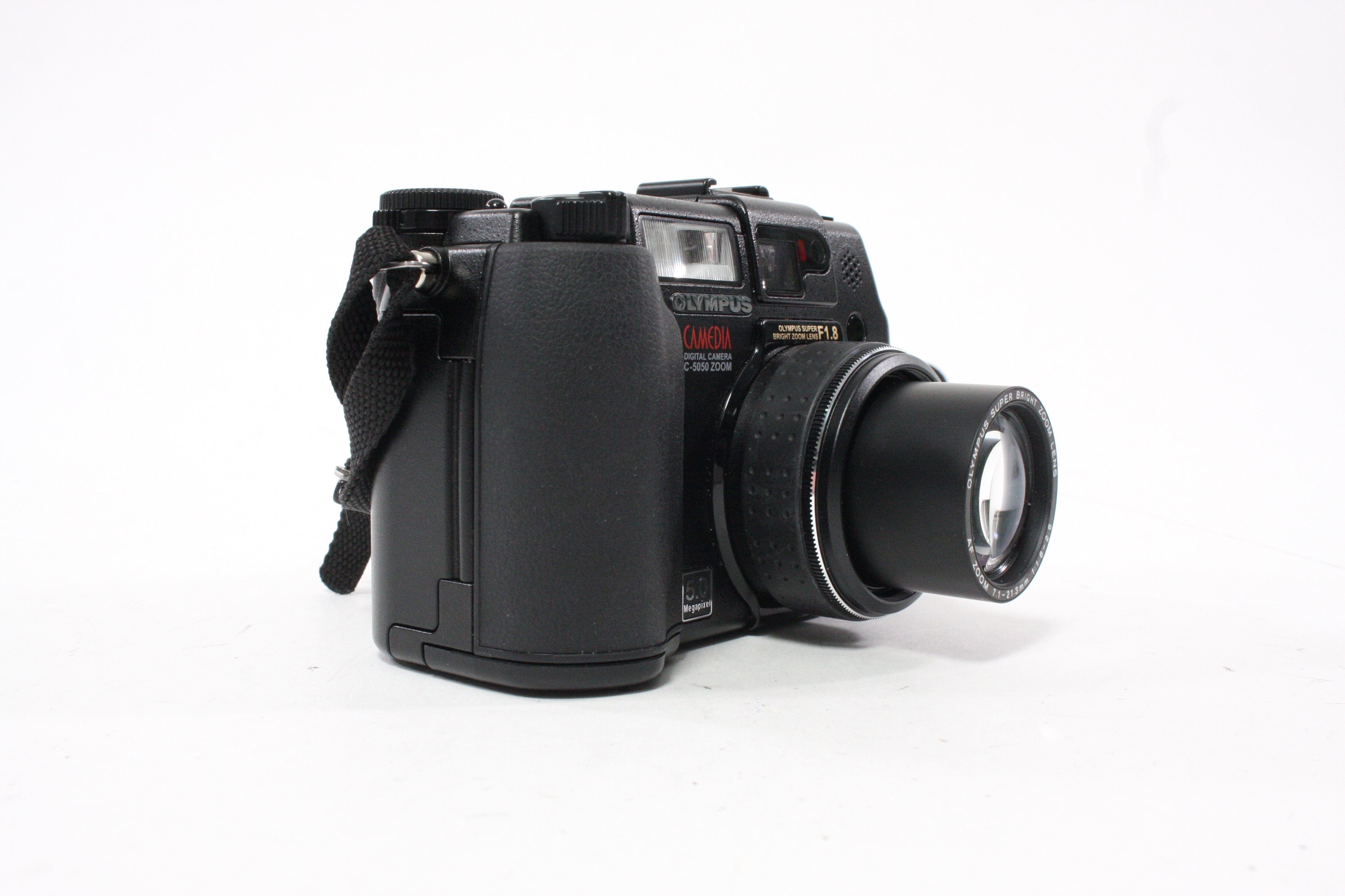 Olympus Camedia C-5050  3x Zoom 5.0mp Digital Point-and-Shoot AS-IS