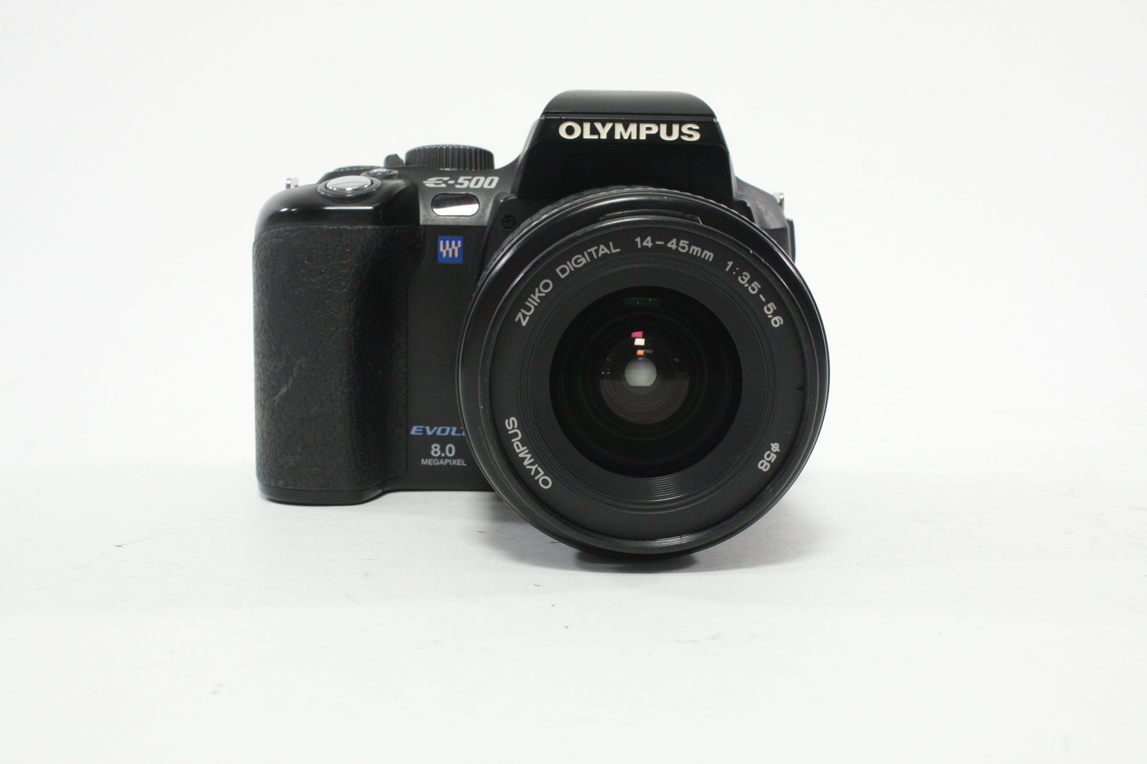 Olympus E-500 Digital Camera with 14-45mm f/3.5-5.6 4/3 Mount Lens