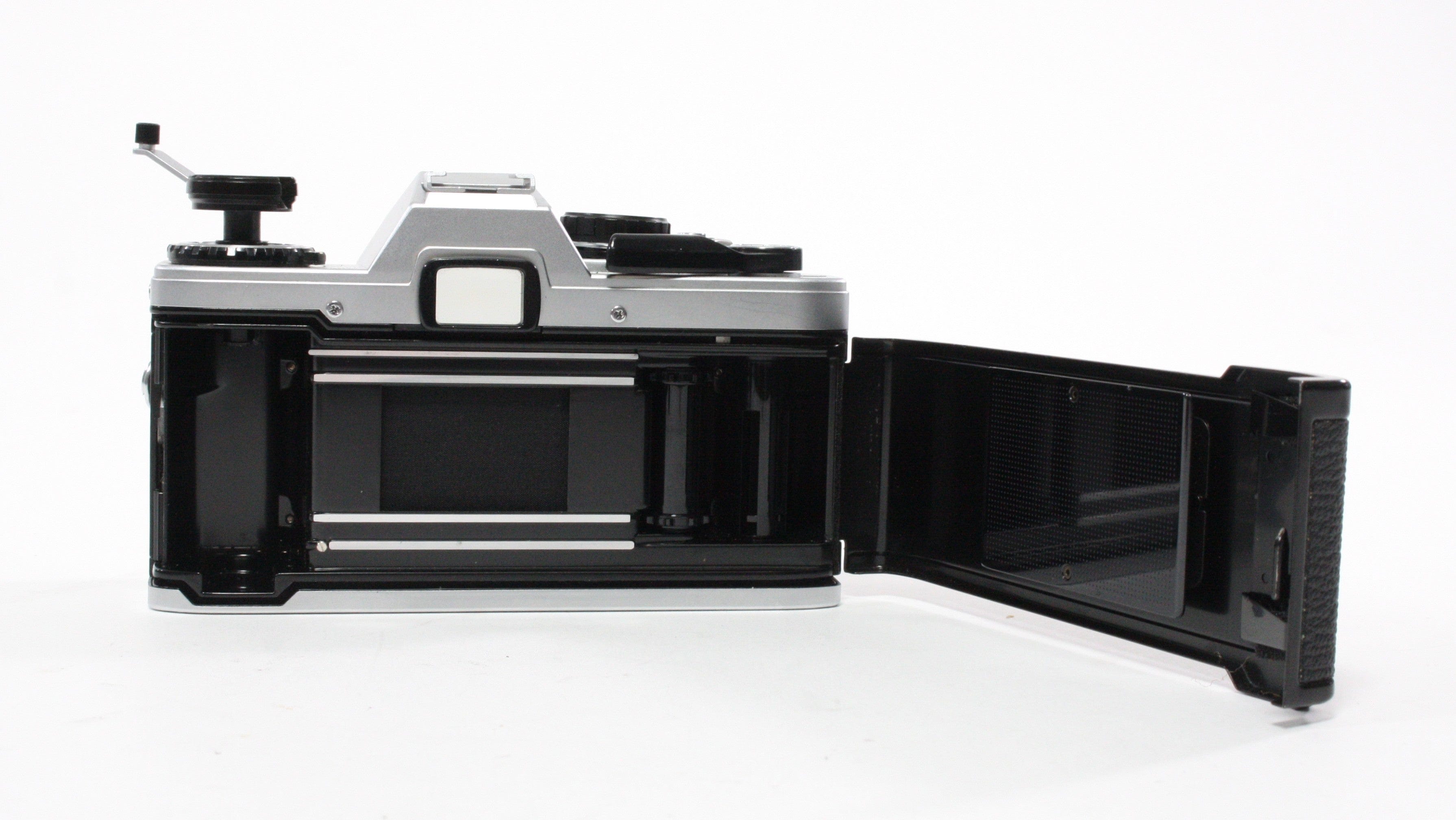 Olympus OM10 with Manual Adapter