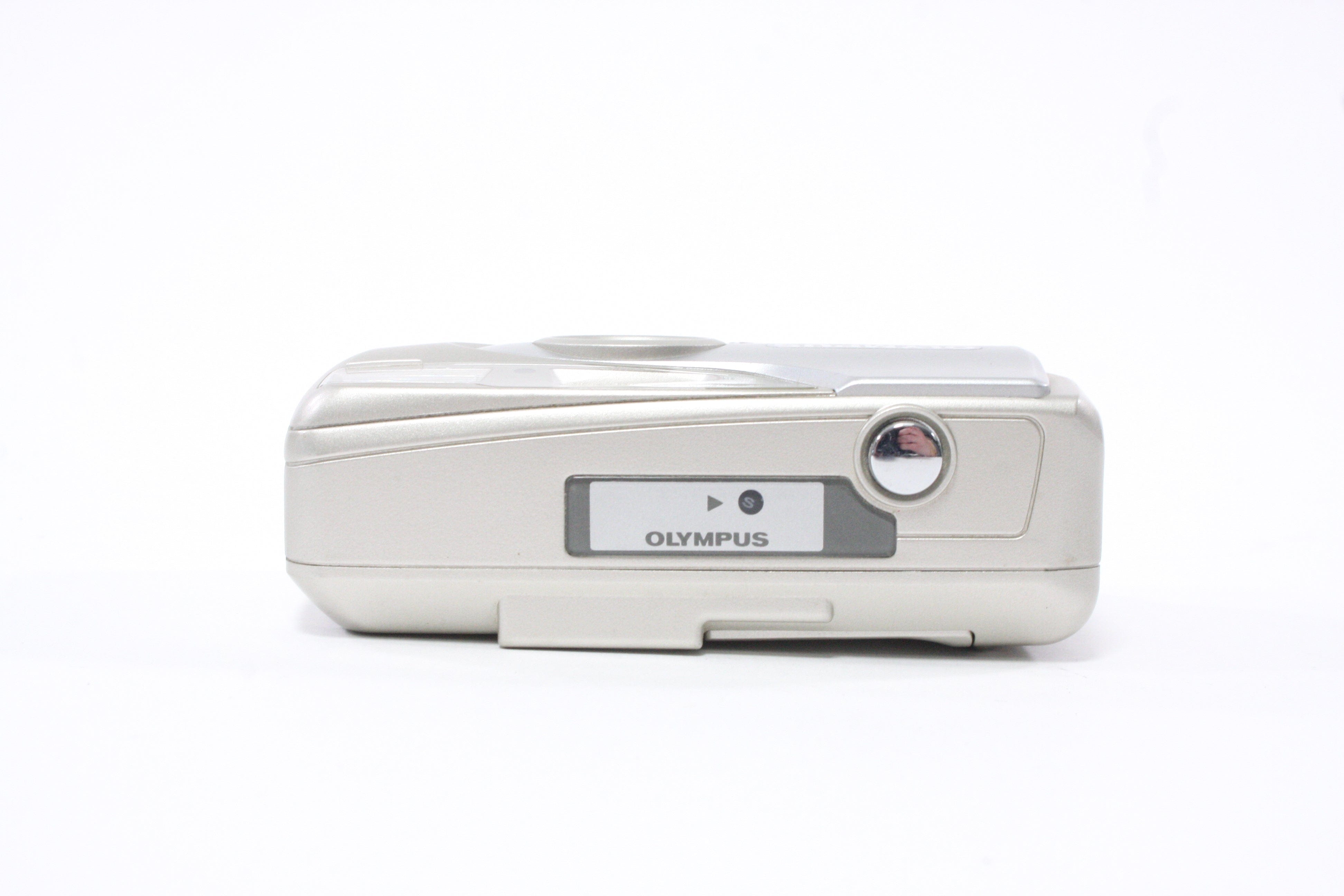 Olympus Trip 500 35mm Point-and-Shoot Camera