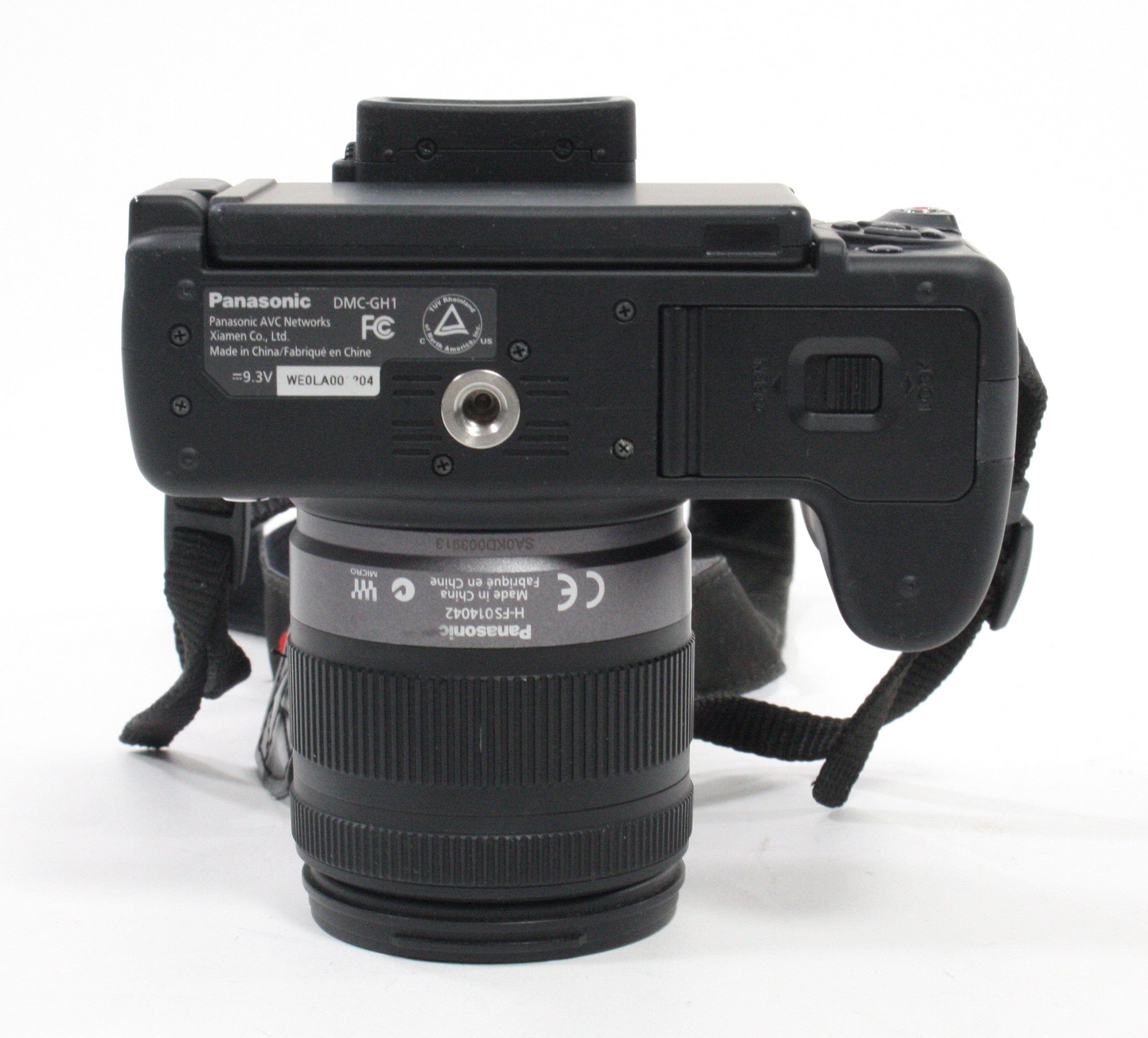 Panasonic Lumix DMC-GH1 AVCHD Mirrorless Camera with 14-42mm f/3.5-5.6 Lens