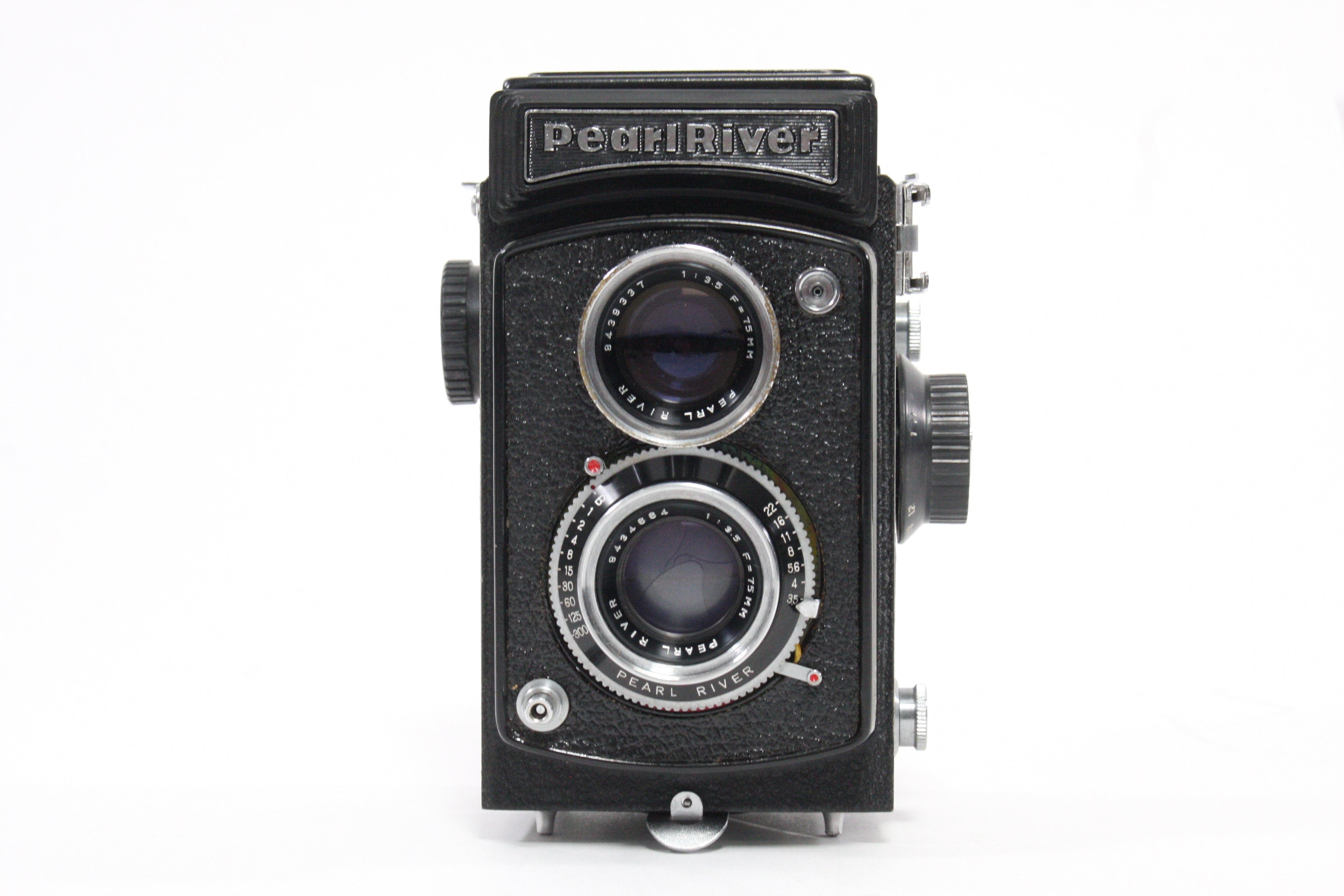 Pearl River 120 Twin Lens Reflex Camera