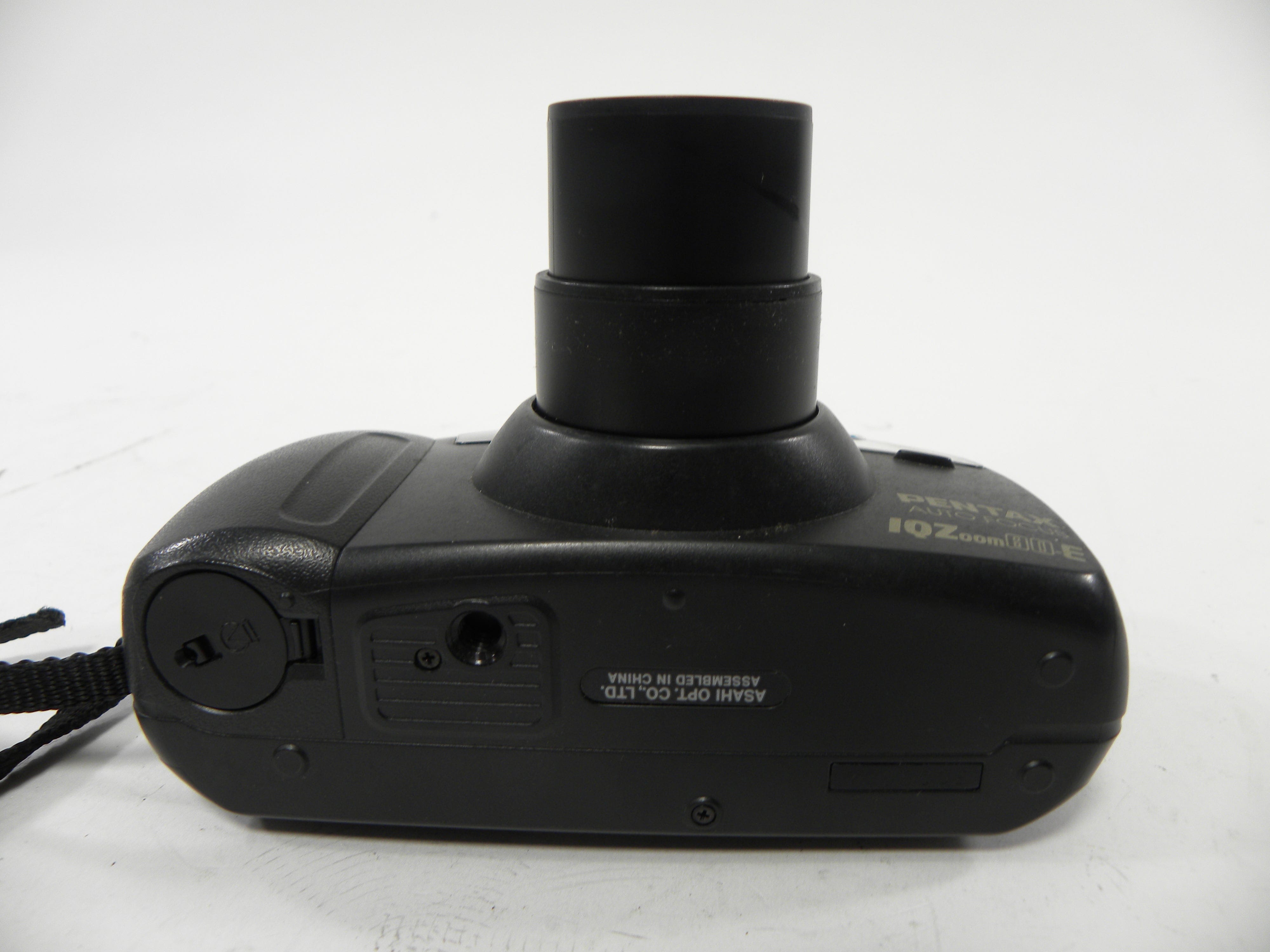 Pentax IQZoom 80E Auto Focus 35mm Camera