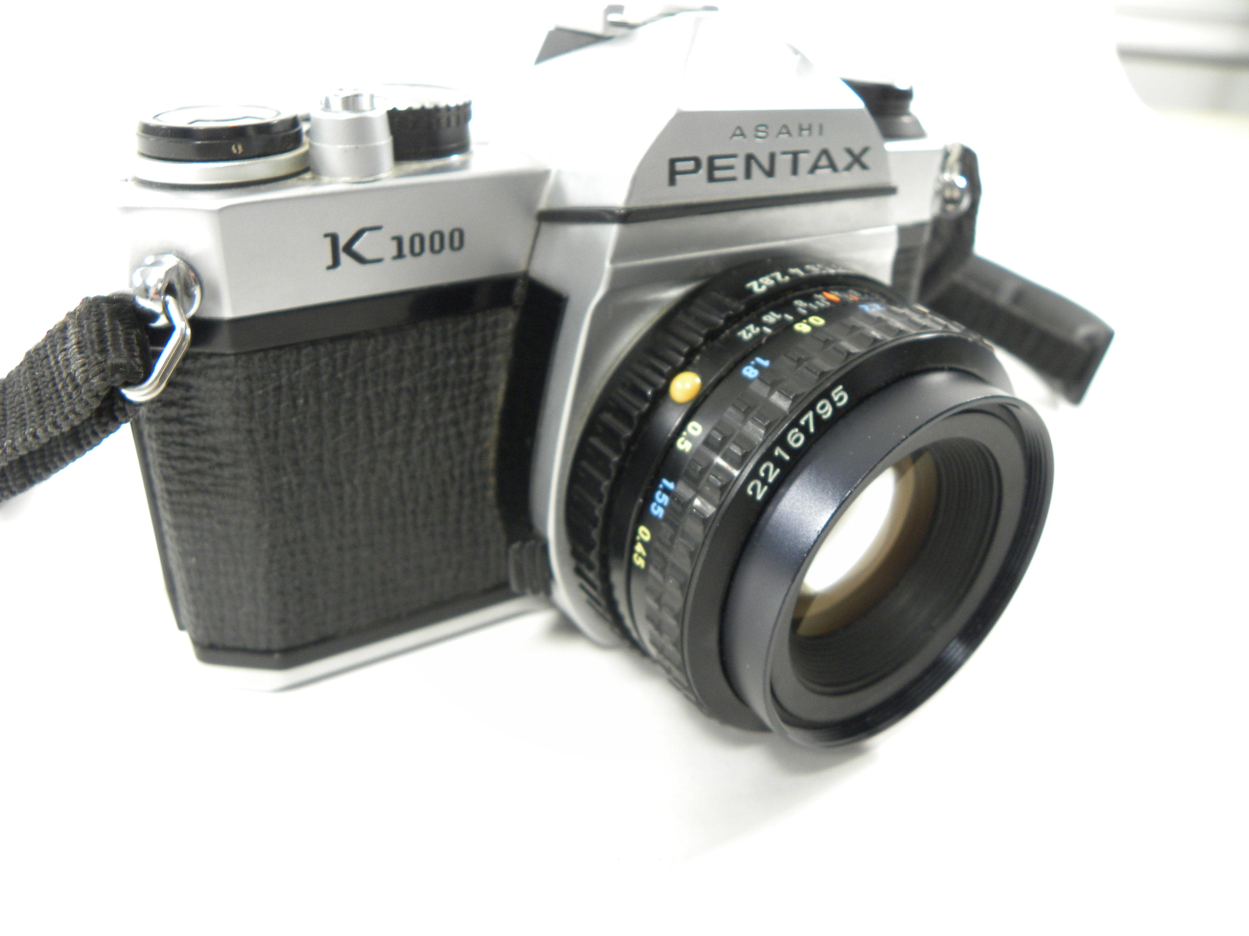 Pentax K-1000 35mm SLR w/SMC 50mm f2