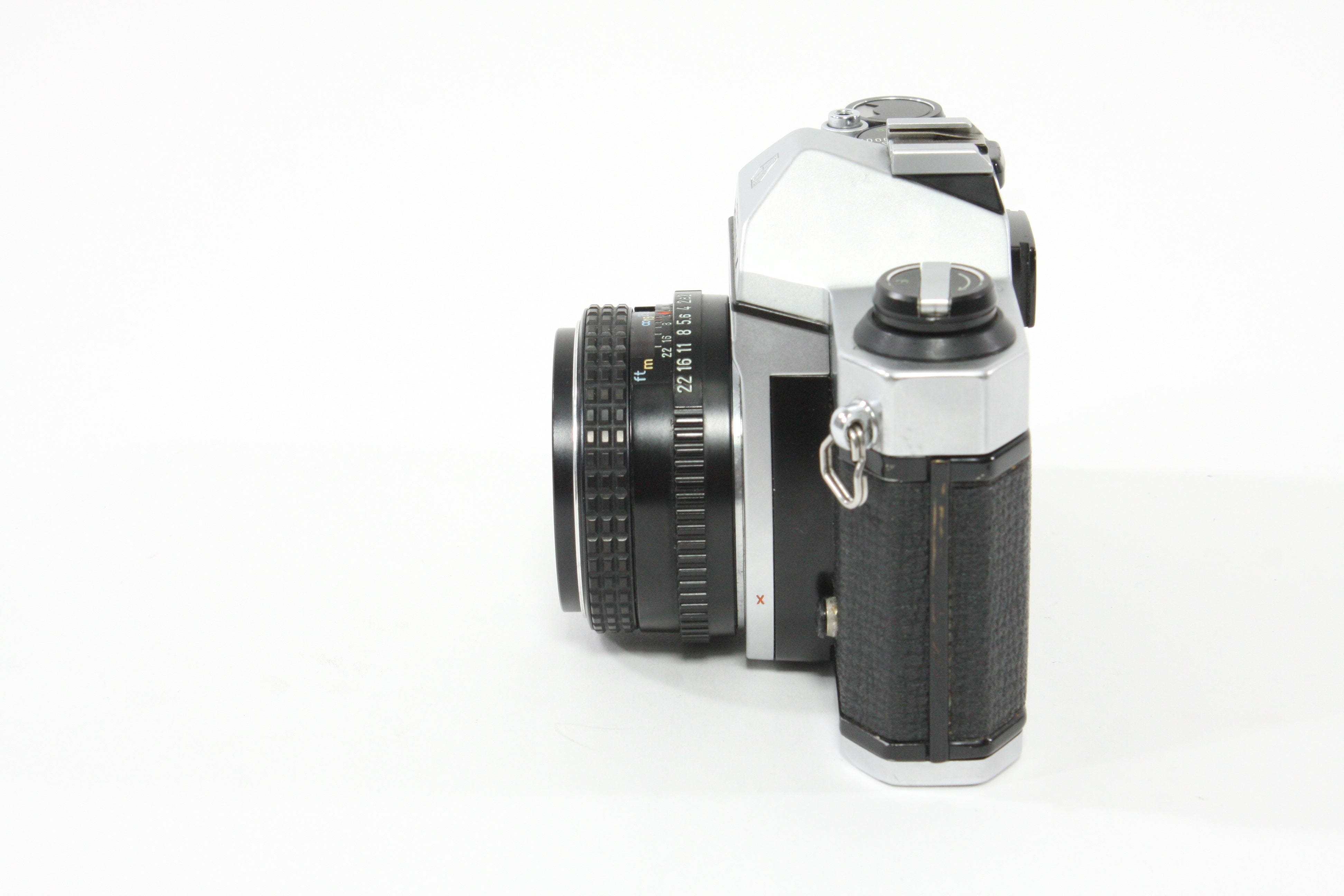 Pentax K1000 with 50mm F2 Lens