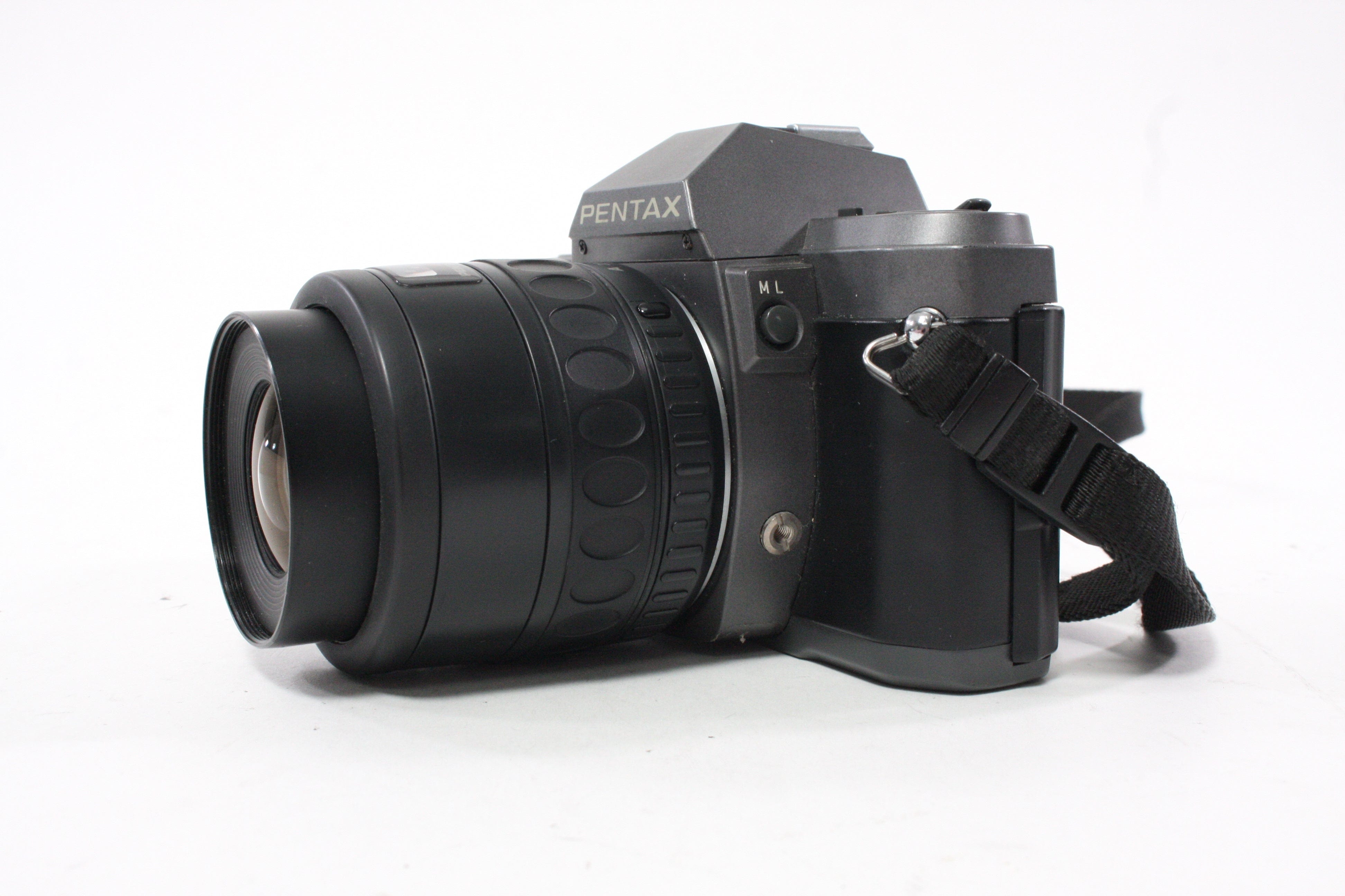 Pentax P30T 35mm SLR Camera with 35-80mm f/4-5.6 Lens