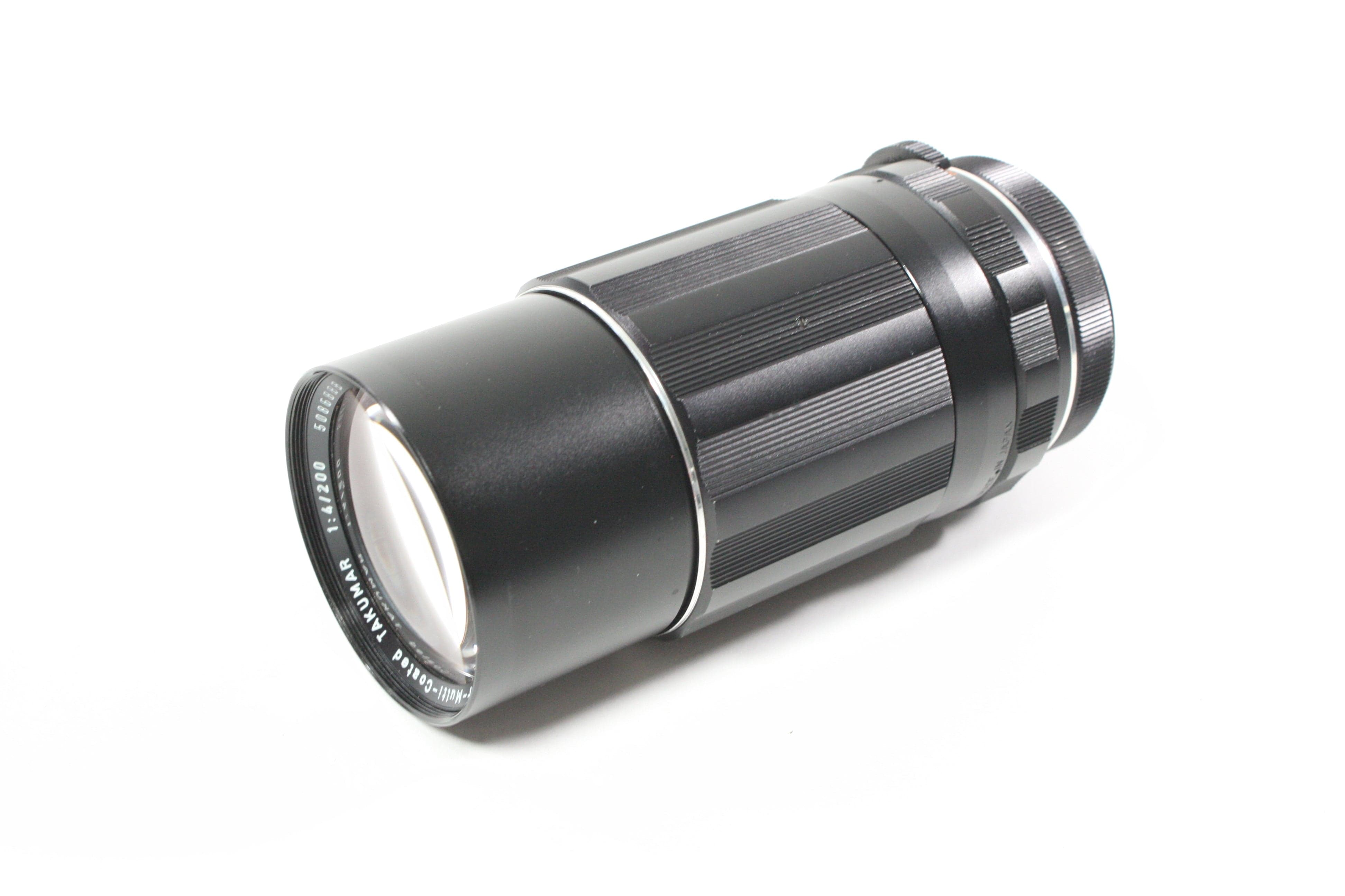 Pentax Super-Multi-Coated Takumar 200mm f/4 Lens for M42 Mount with Hood