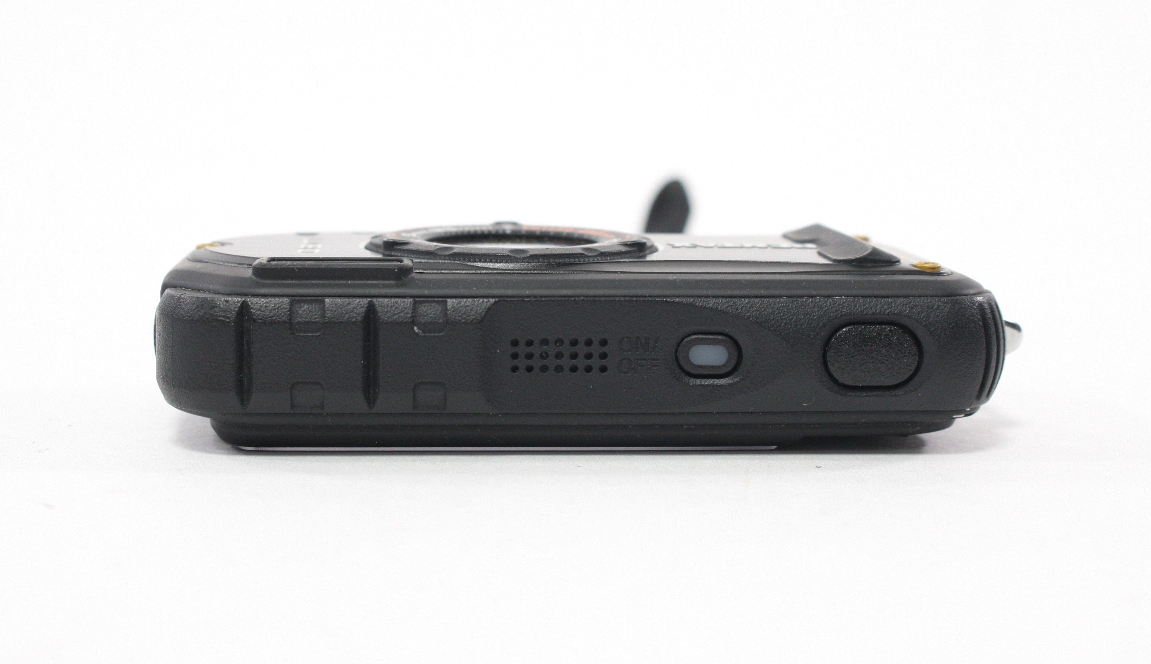 Pentax W90 Digital Point-and-Shoot Camera 5x Zoom 12.1mp