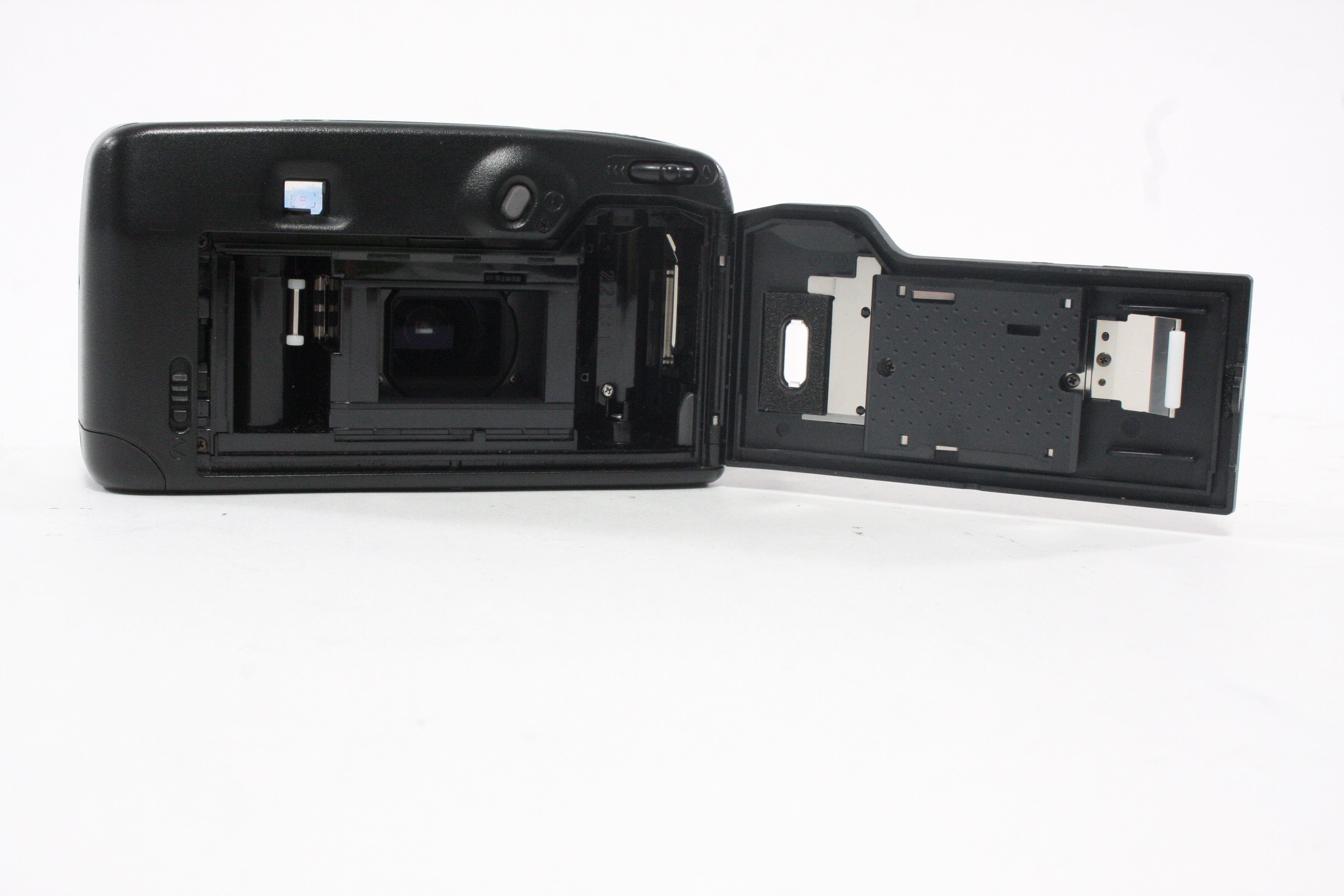 Pentax Zoom 60-X 35mm Camera