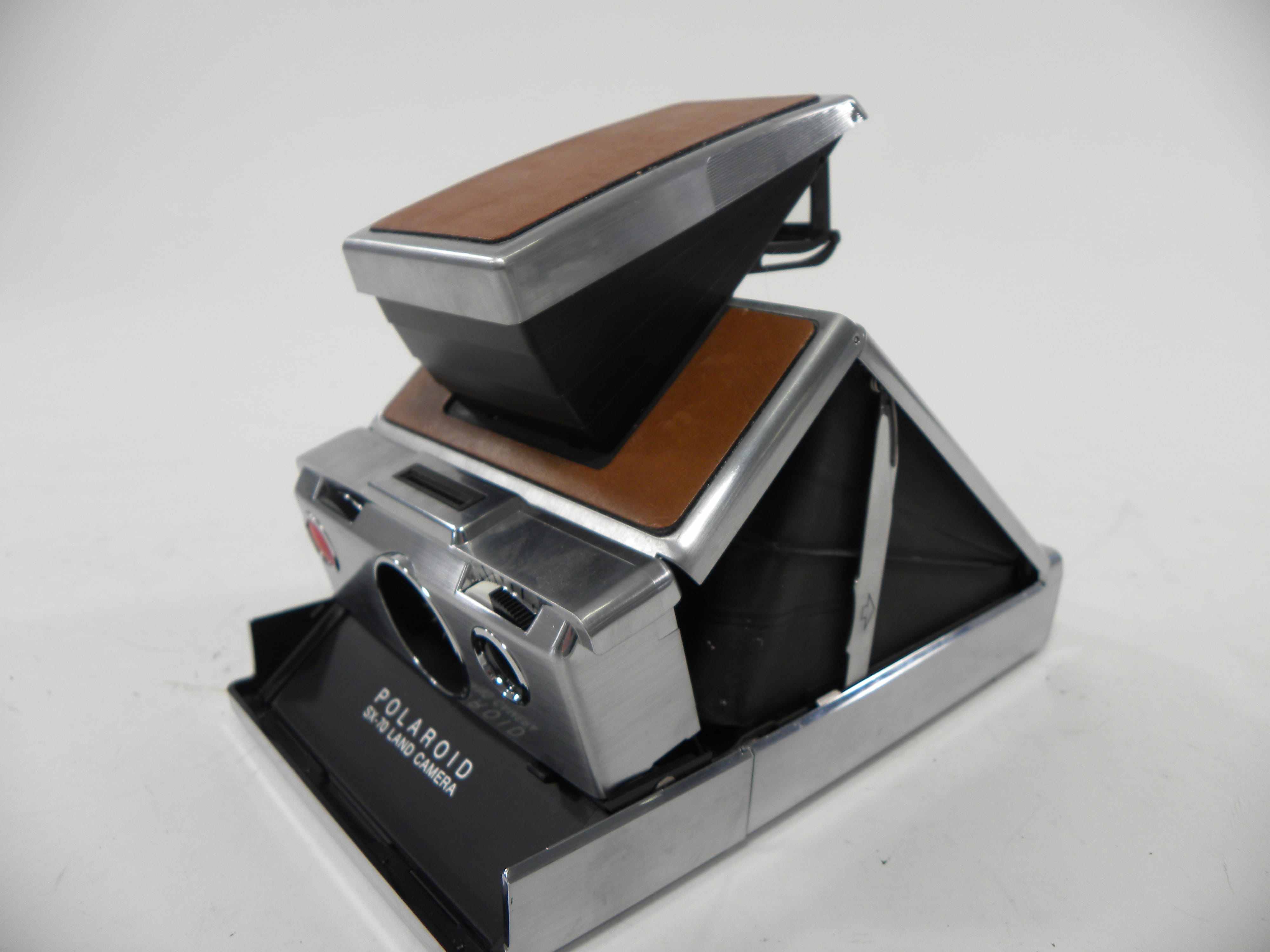 Polaroid SX-70 Instant Camera (parts only) AS IS