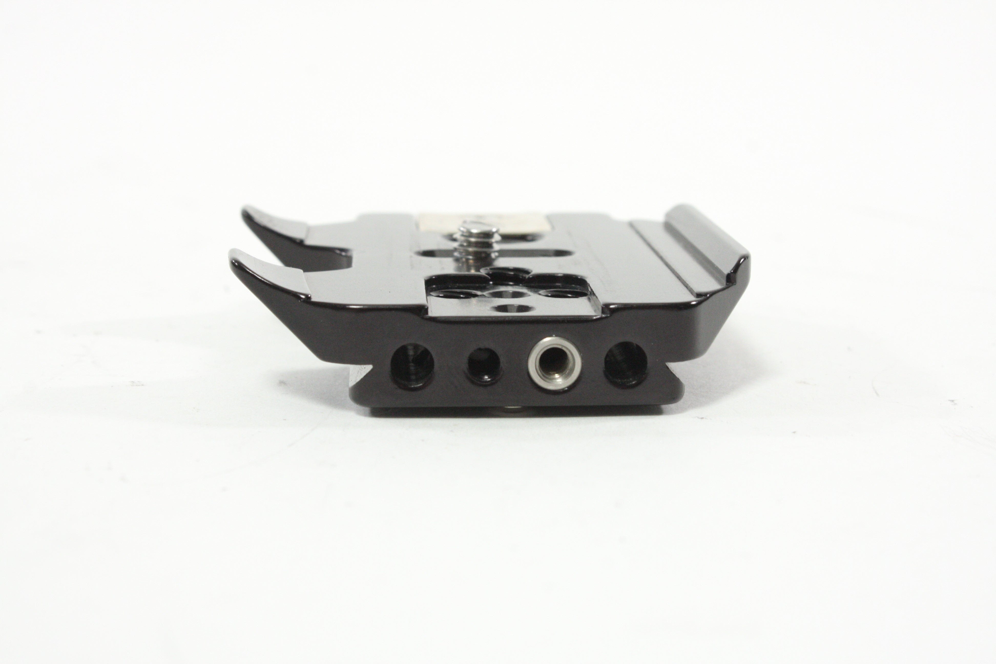 ProMediaGear PBNMBD17 Bracket Plate for Nikon D500 with MB- D17 Arca-Swiss Compatibility
