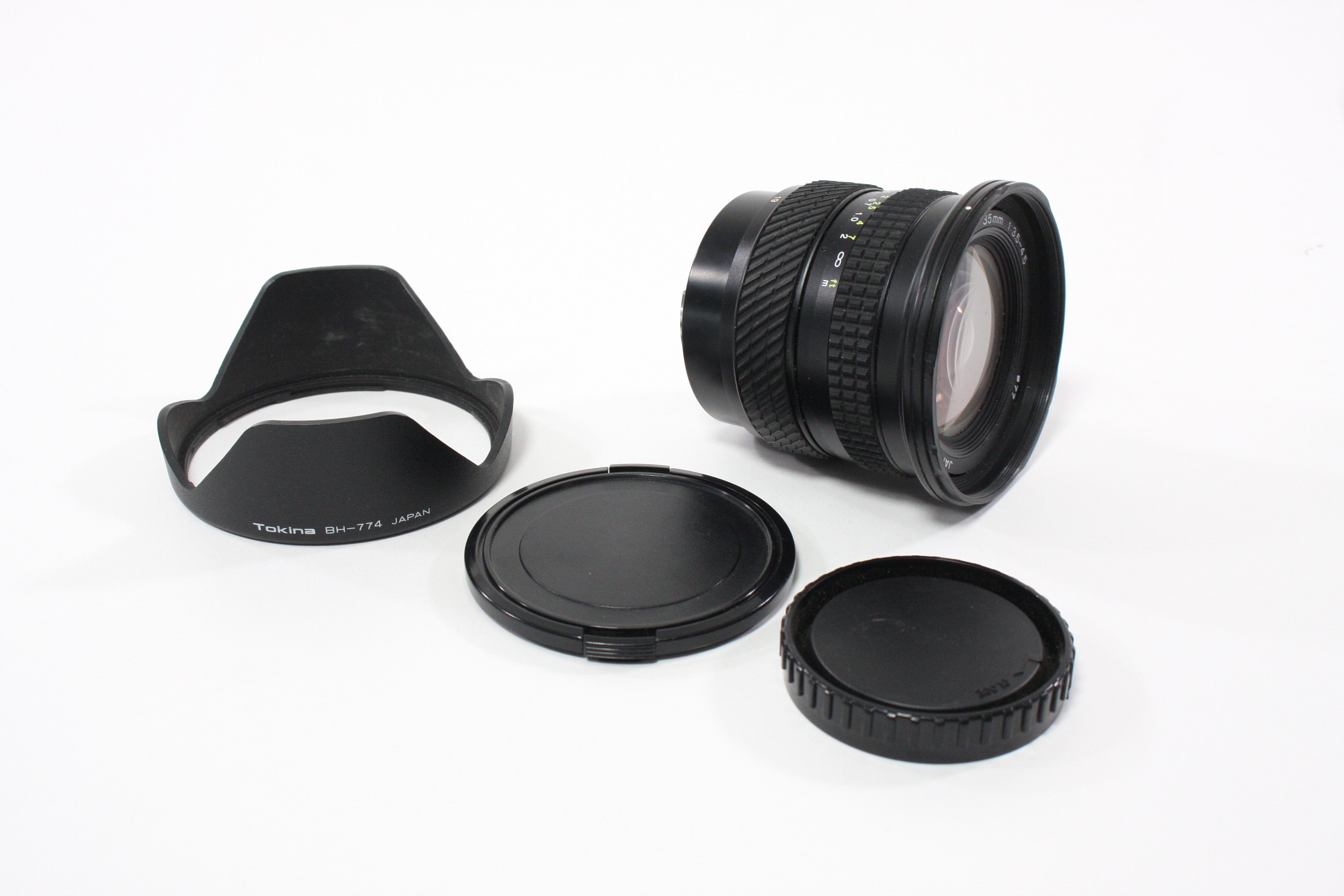 Quantarary 19-35mm f/3.5-4.5 Lens for Sony/Minolta A Mount