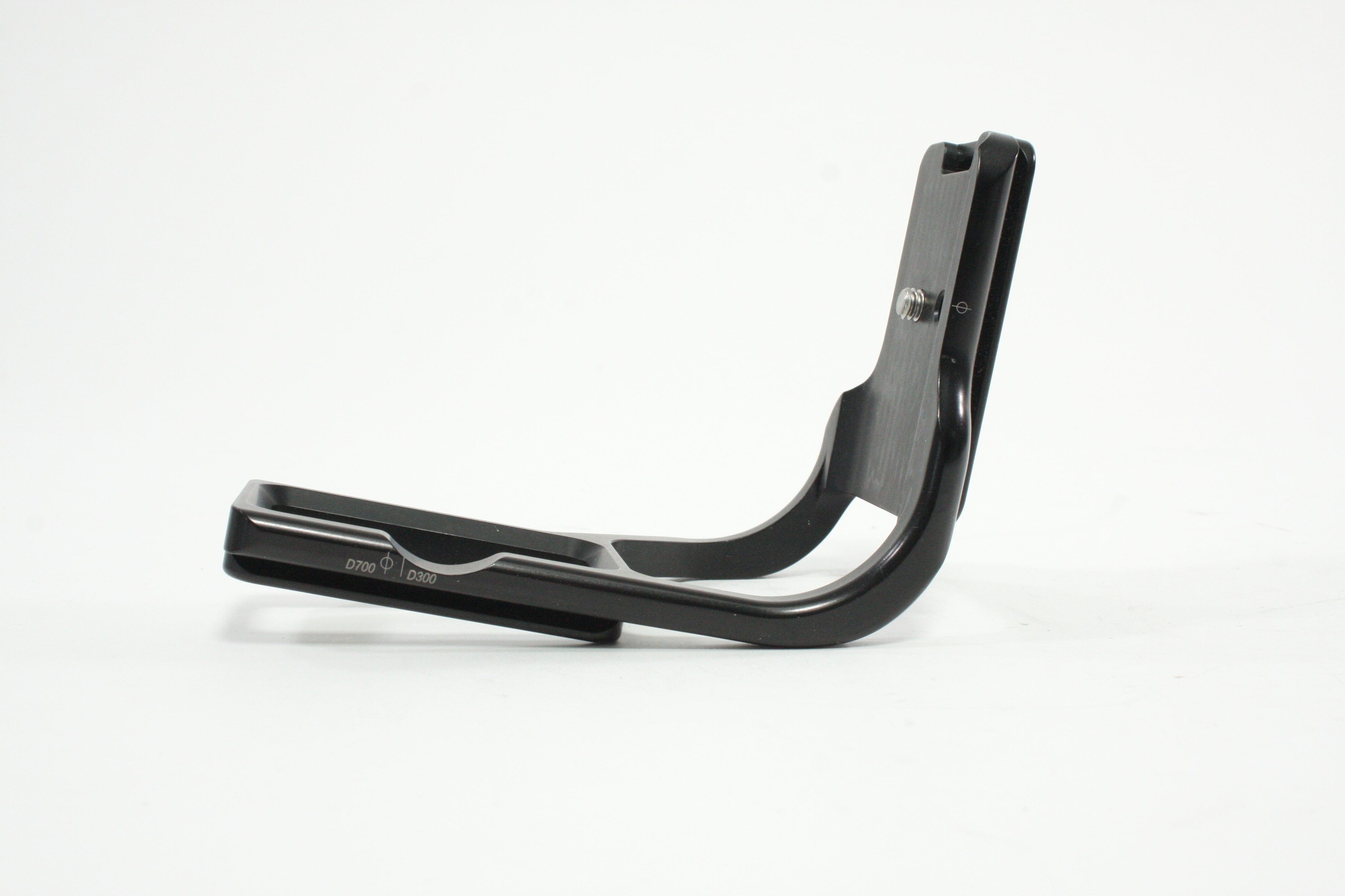 Really Right Stuff BMBD10-L B L-plate for Nikon D300/D700 with Grip