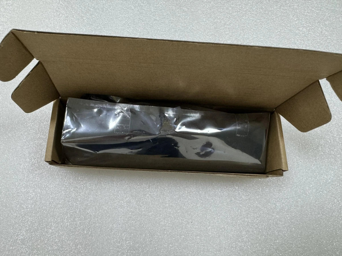 New 078-000-072 EMC VNX3100 VNXE3200 Controller Battery (wide connector