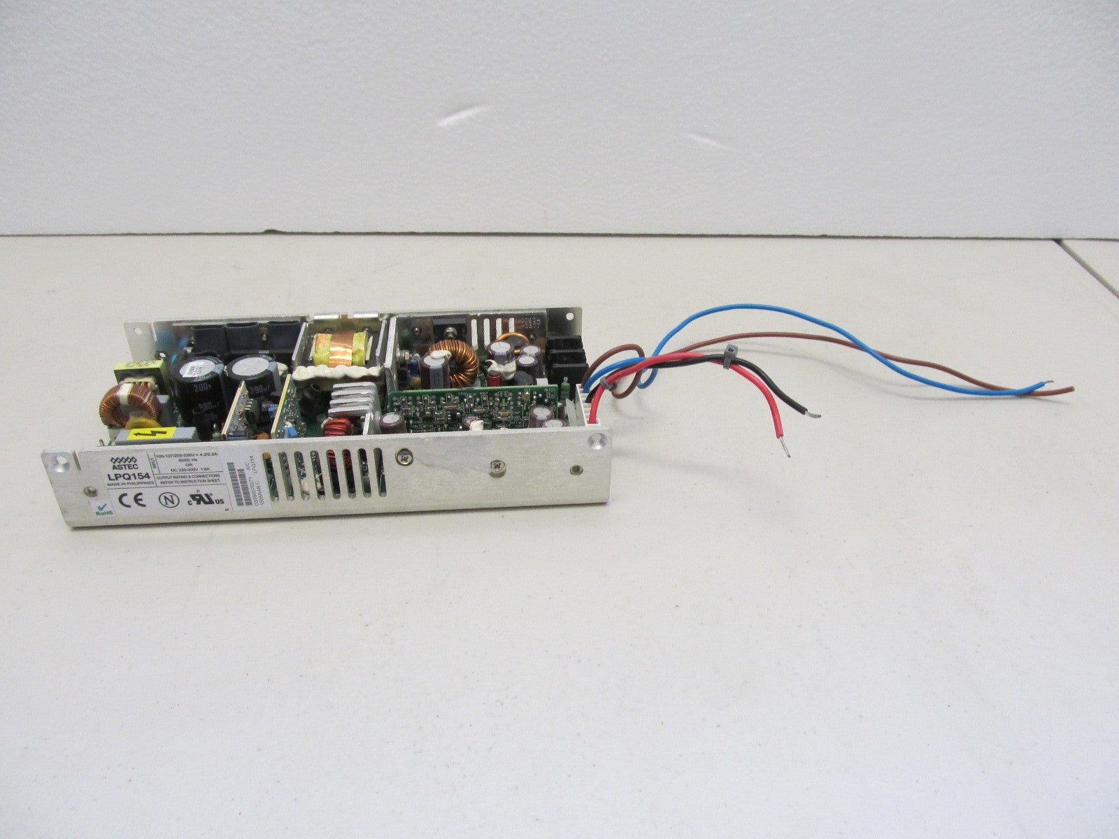 Astec LPQ154 Power Supply 100-127/200-250V 4.2/2.2A 50/60Hz