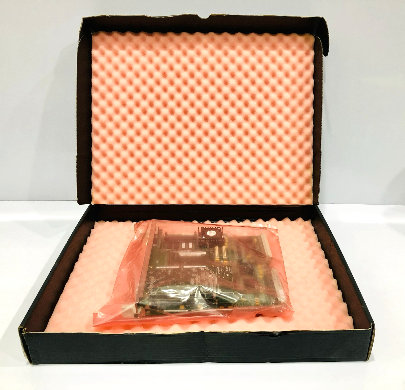 NEW RADISYS | RADISYS SBCP5200 | SBCP5200 PCB CARD MOTHERBOARD 61-1056-00