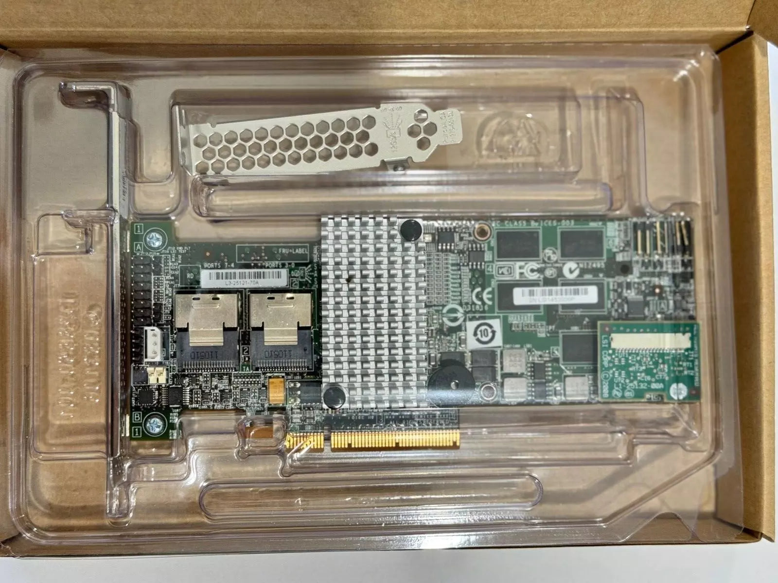 LSI /Dell 9260-8i MegaRAID (Dell# 02V4KK - L3-25121-XXX) Internal Low-Power 8 Port SATA/SAS 6Gb/s PCI-Express 2.0 w/ 512MB onboard memory Controller Card