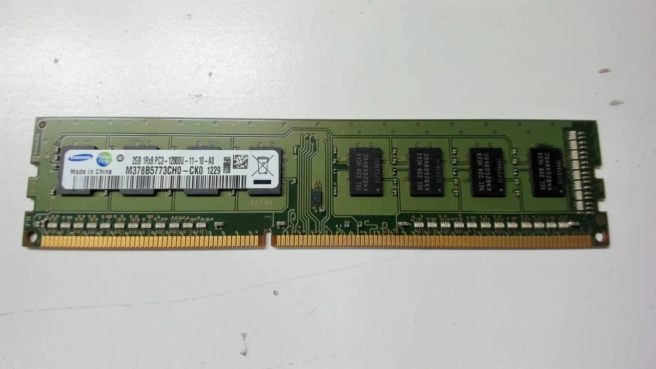 Samsung 2GB 240-Pin DDR3 SDRAM DDR3 1600 (PC3 12800) Desktop Memory M378B5773CH0-CK0 (Like New)