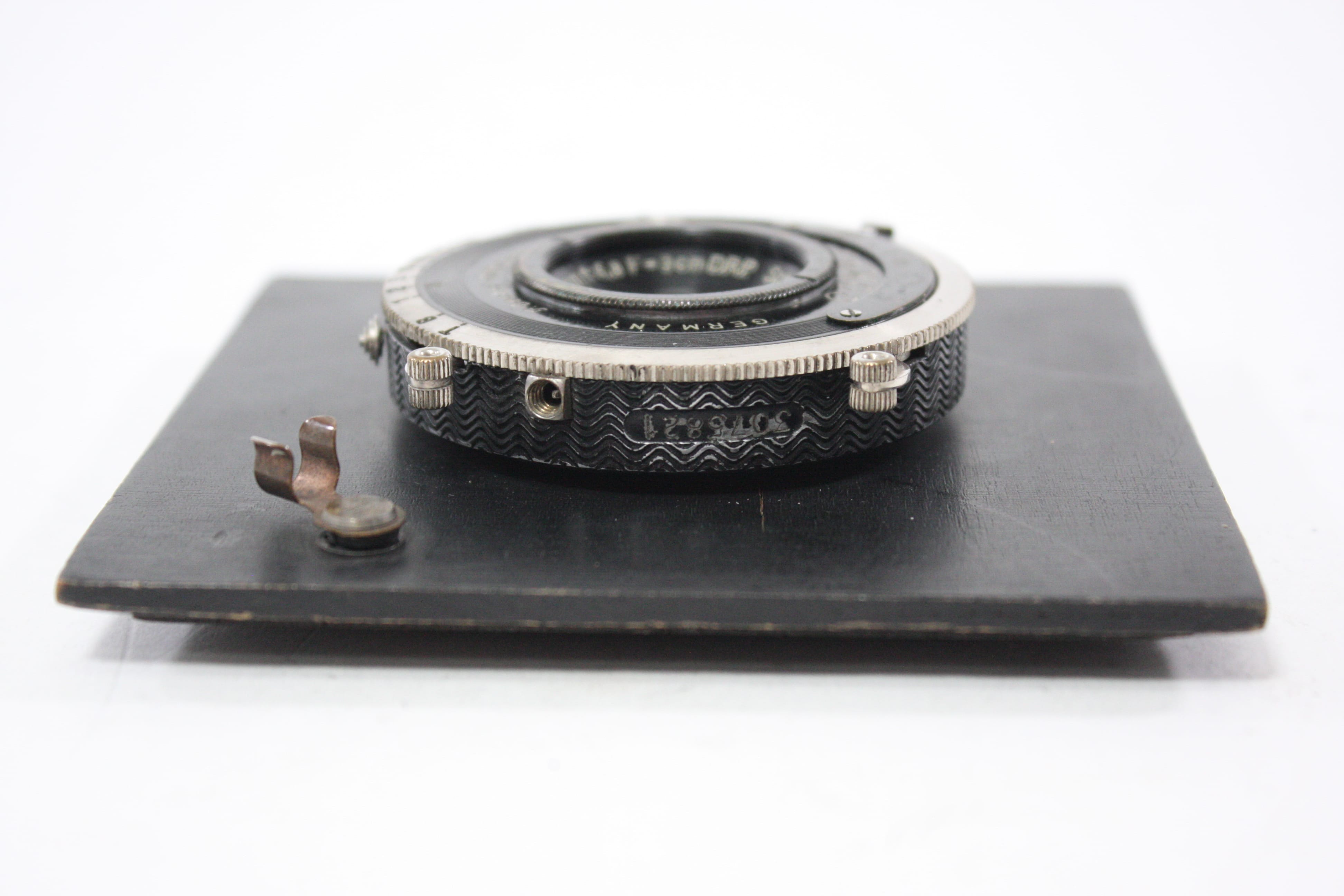 Schneider-Kreuanach Angulon 9cm f/6.8 Compur Shutter with 4X4 Lens Board