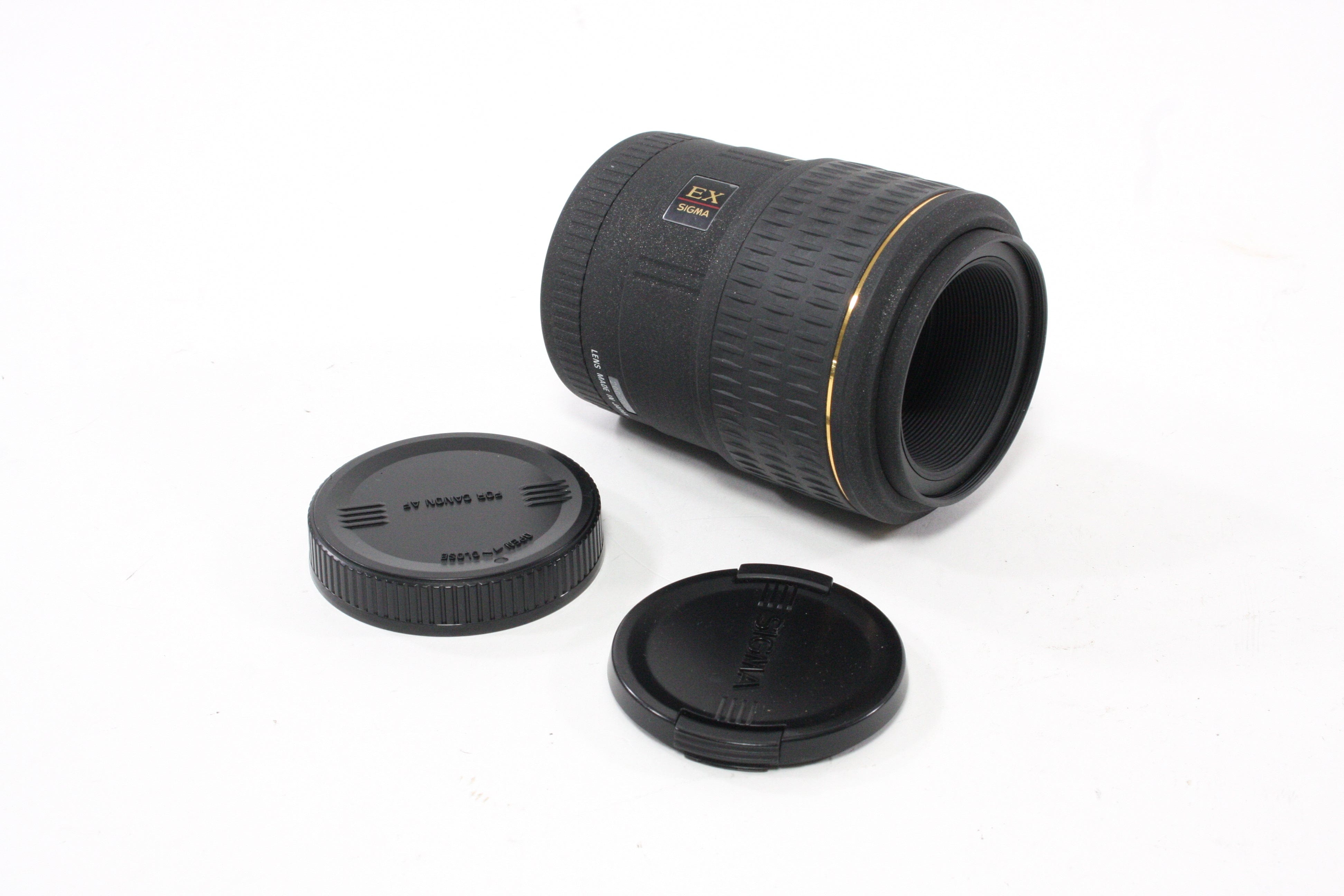 Sigma 105mm f/2.8 Macro Lens for Canon EF Mount