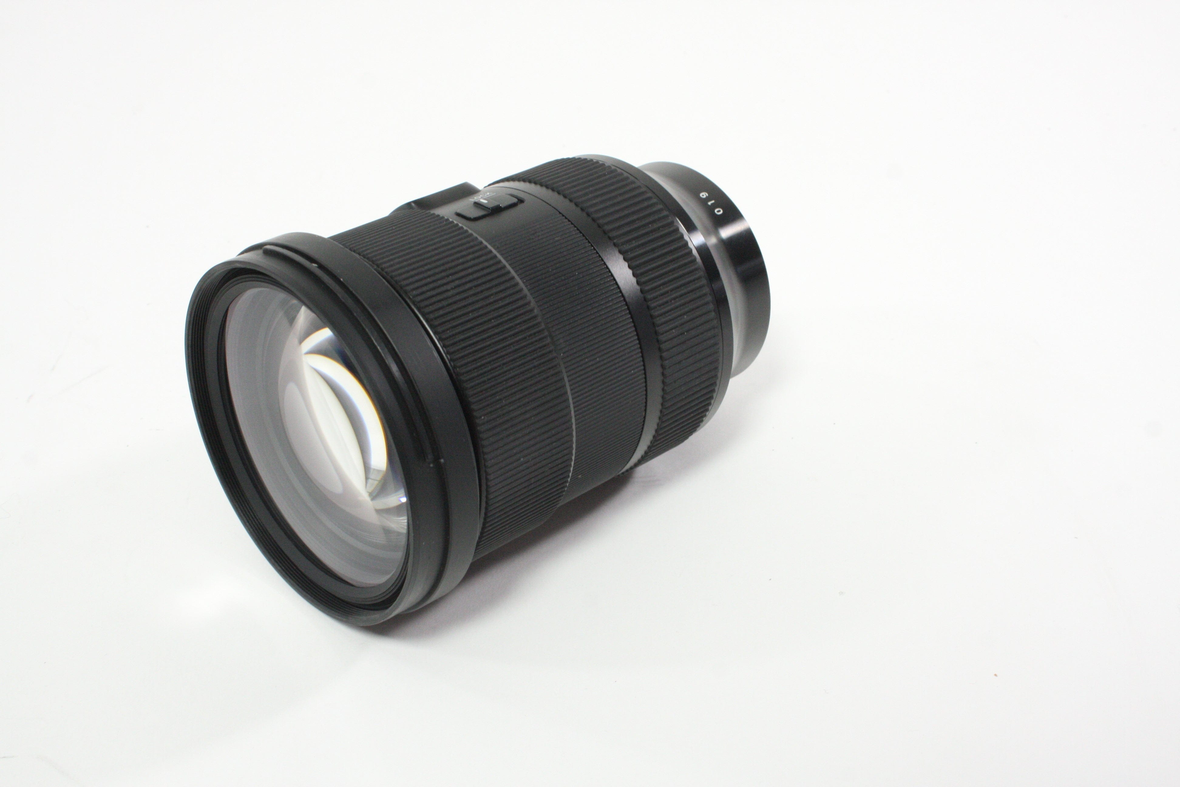Sigma 24-70mm f/2.8 DG DN Art Lens for Sony E Mount