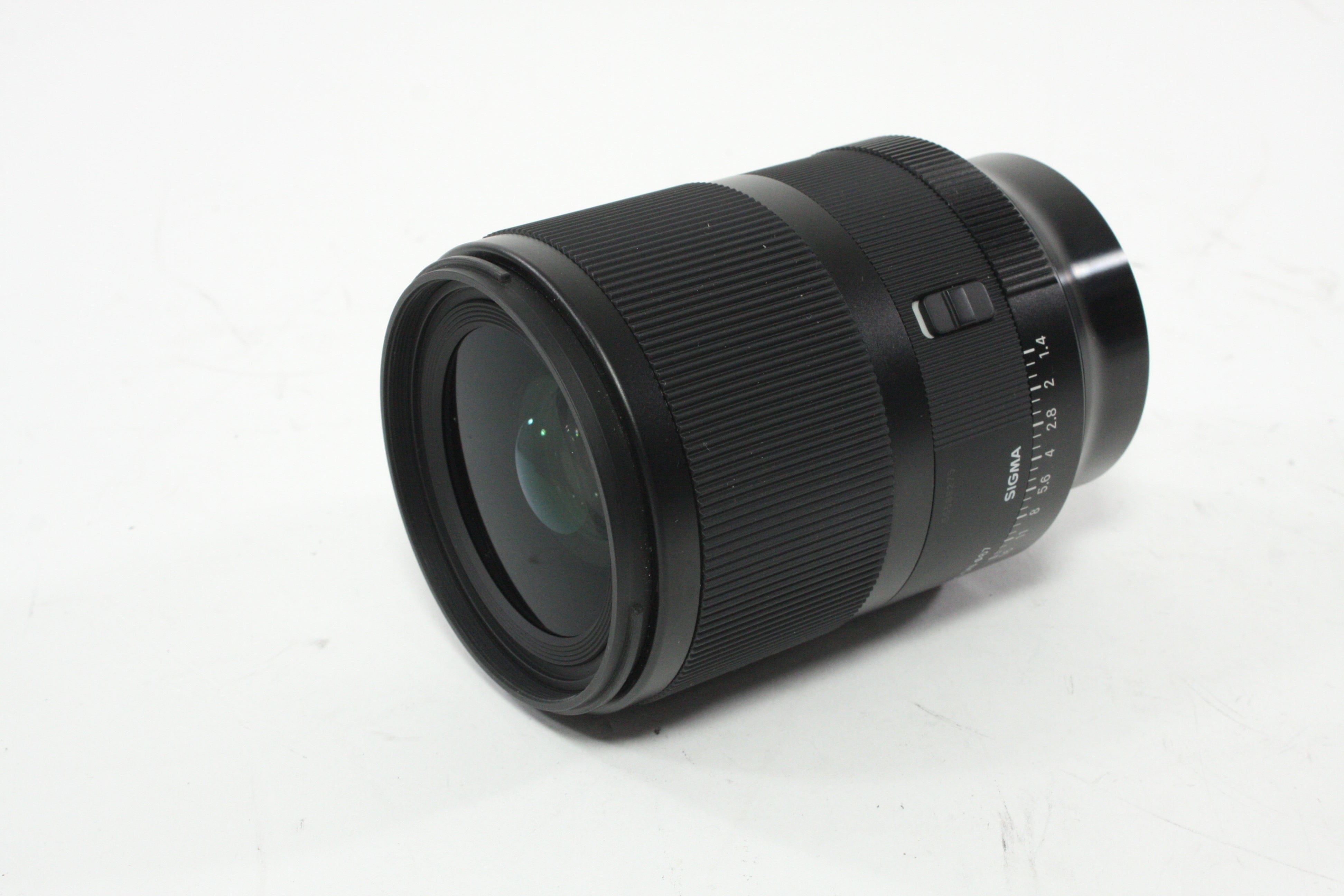Sigma 35mm f/1.4 DG DN Art Lens for Sony E Mount